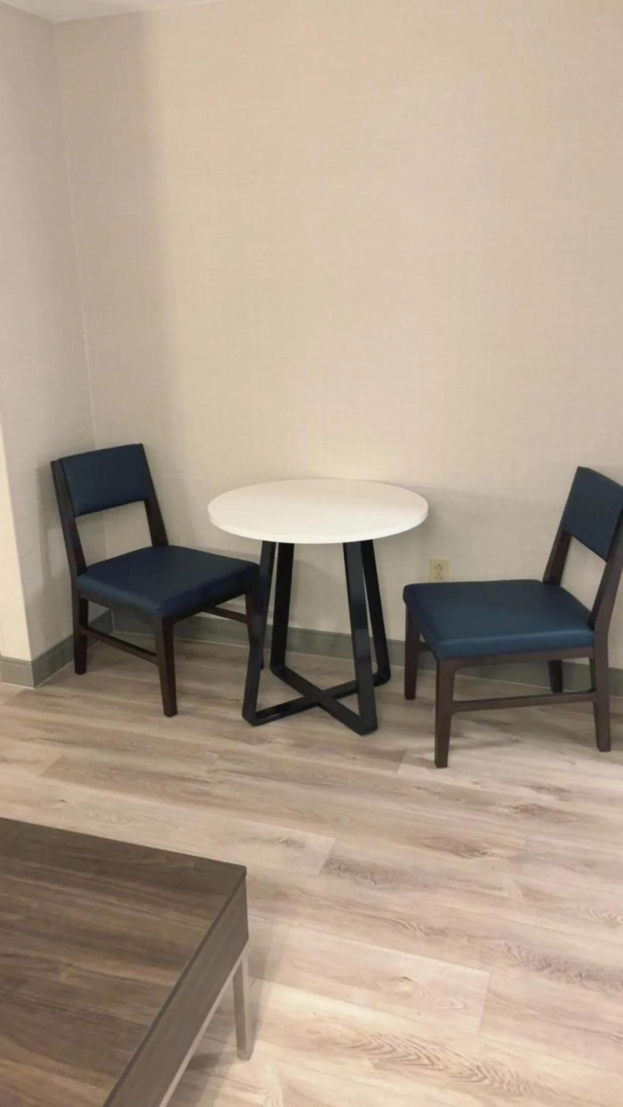 Holiday Inn Express Hotel & Suites Drums-Hazelton by IHG