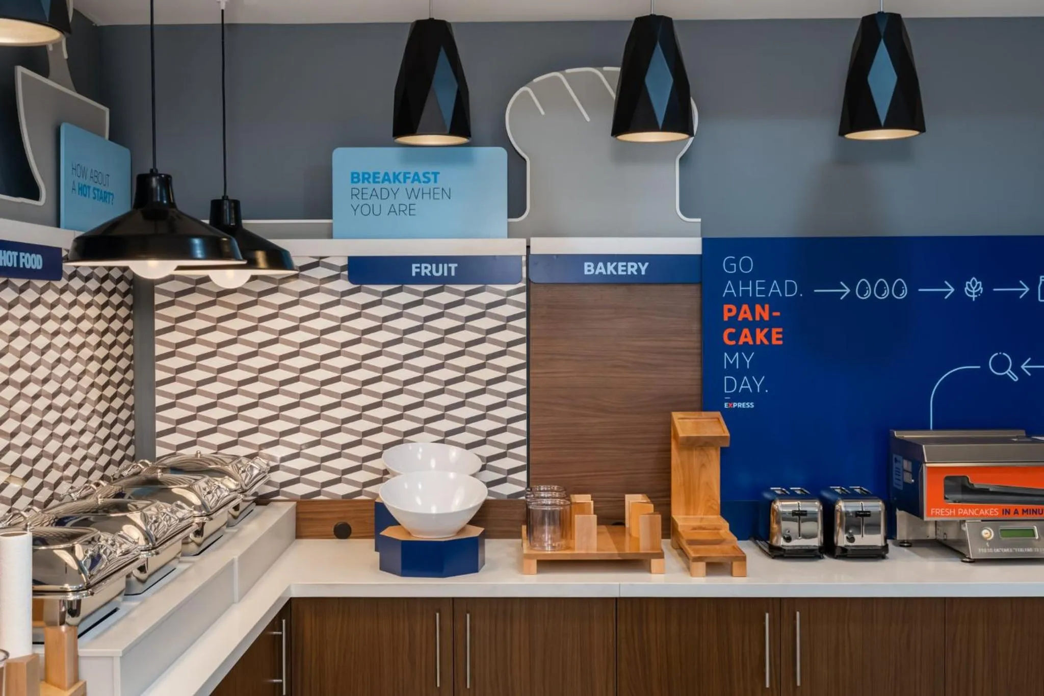 Breakfast in Holiday Inn Express Hotel & Suites Drums-Hazelton by IHG