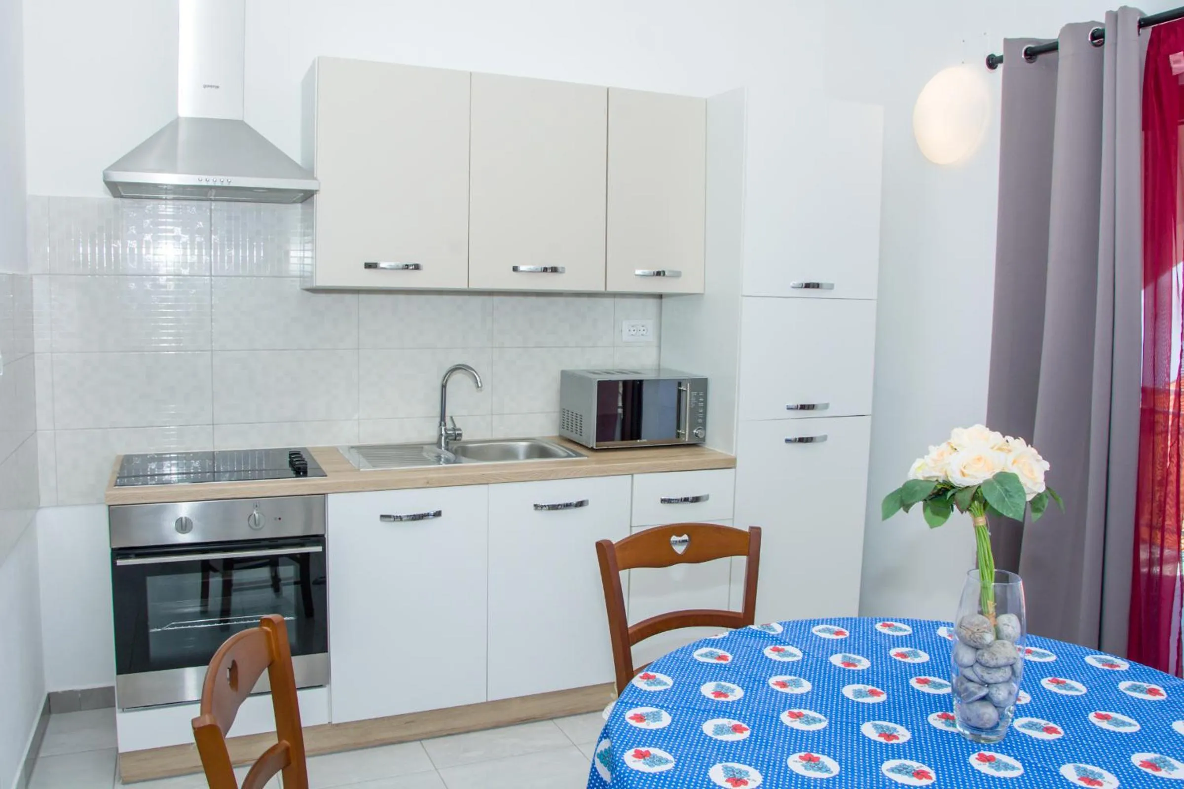 Communal kitchen in Apartments Dada