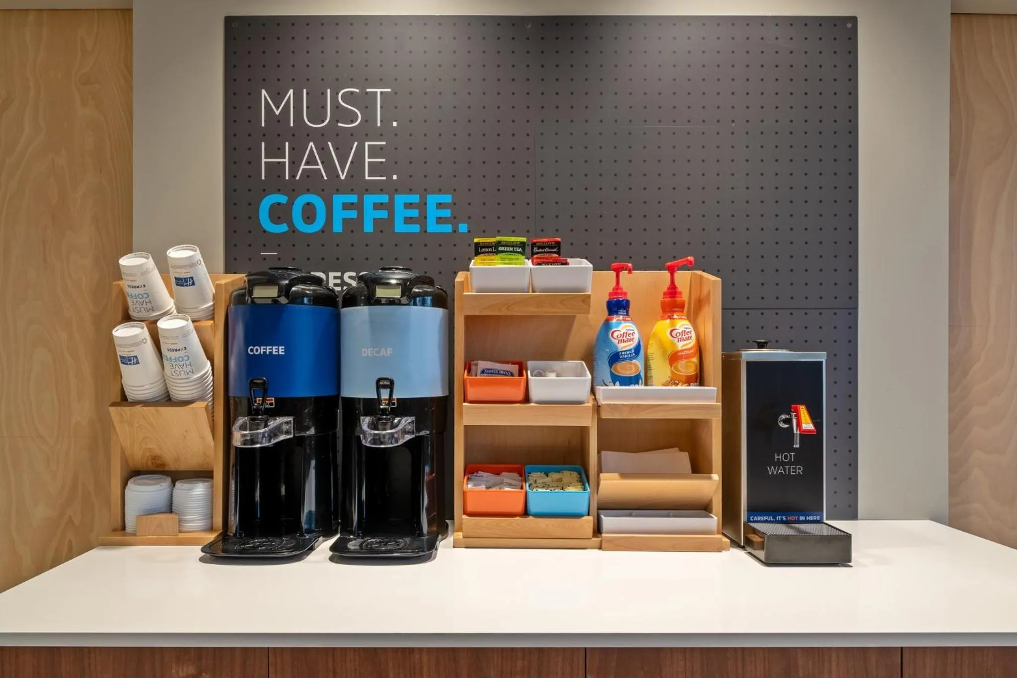 Bedroom in Holiday Inn Express Hotel & Suites Woodbridge by IHG