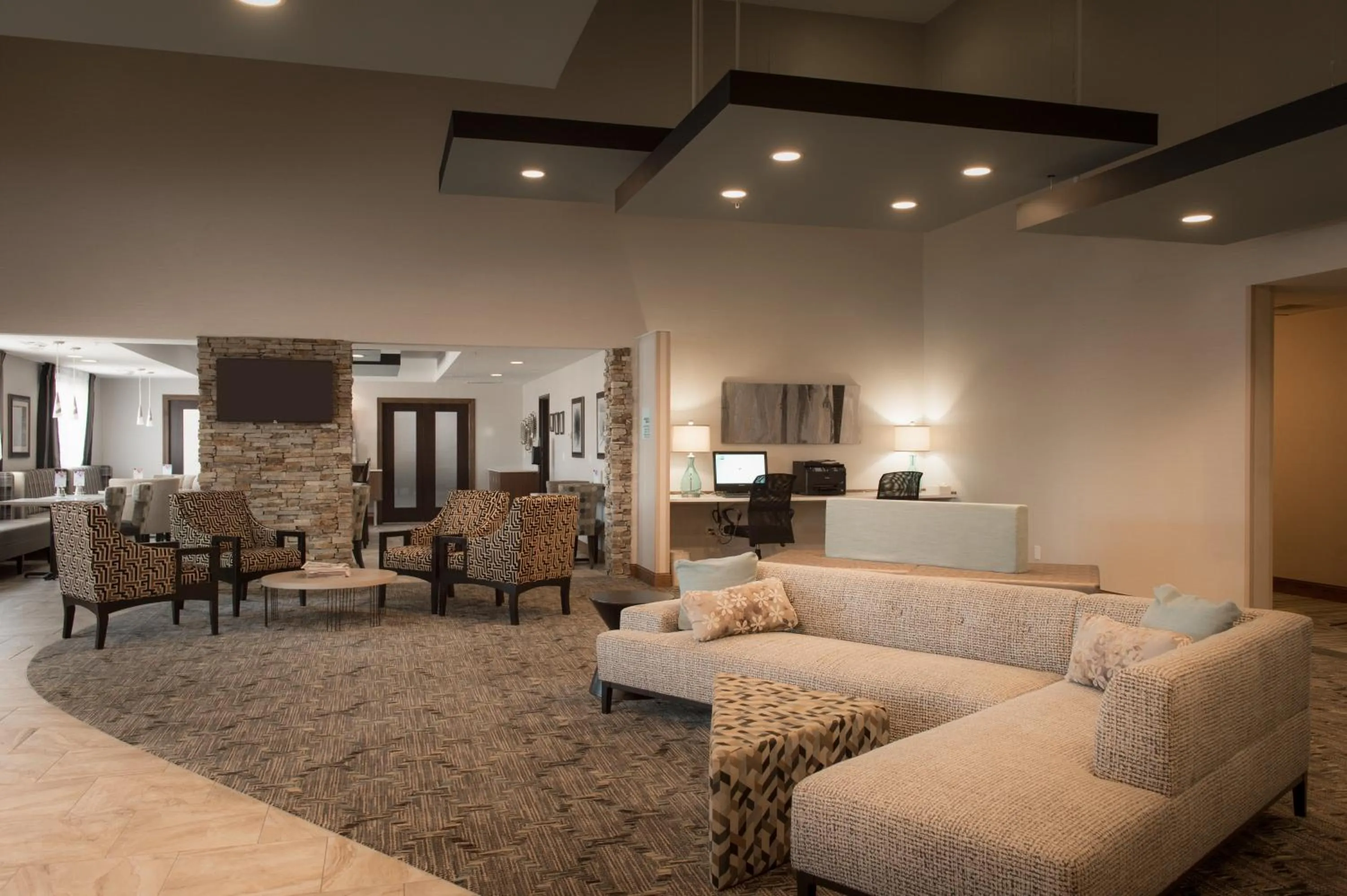 Property building in Holiday Inn Express Le Claire Riverfront-Davenport by IHG