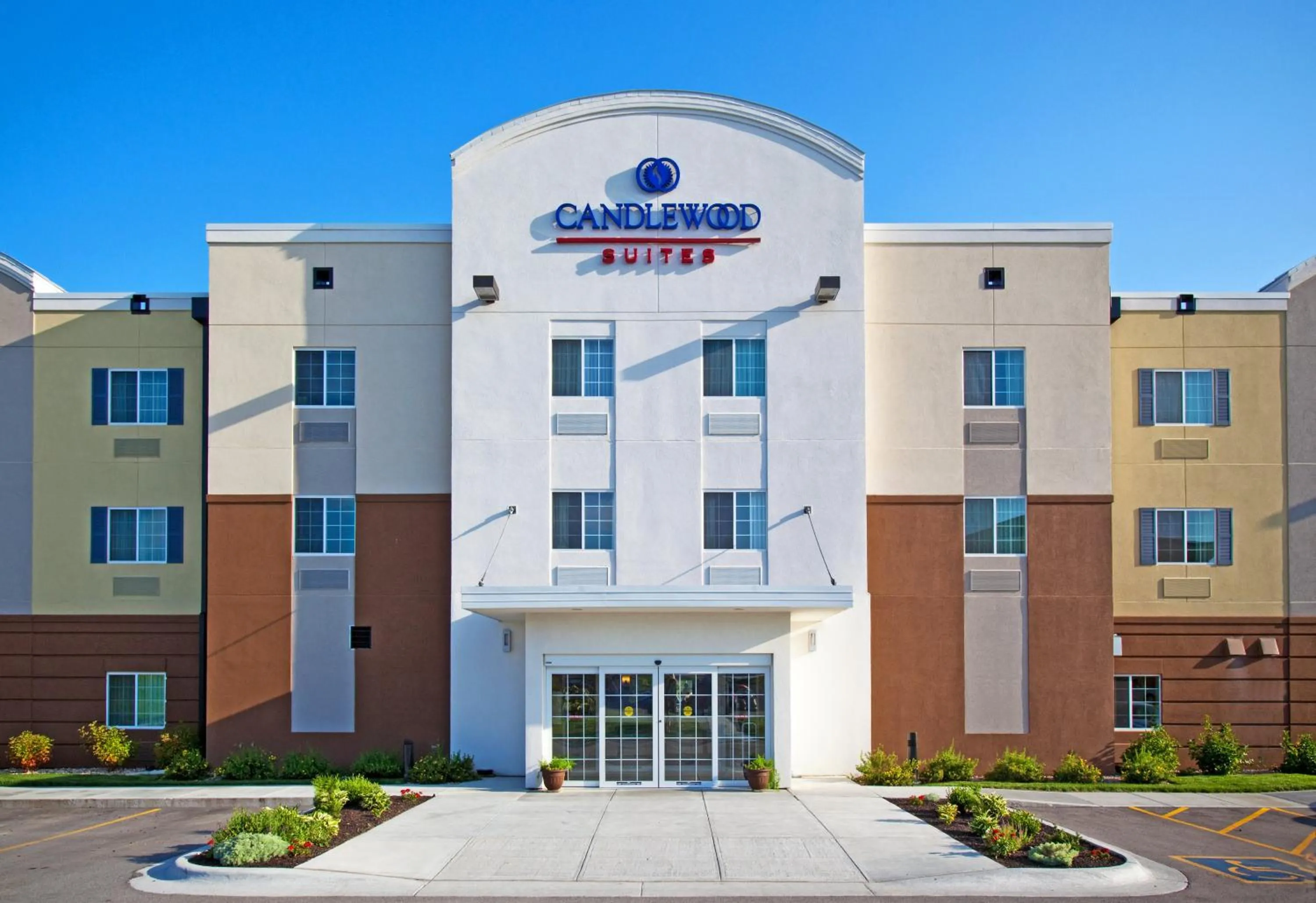 Property building in Candlewood Suites Bellevue by IHG
