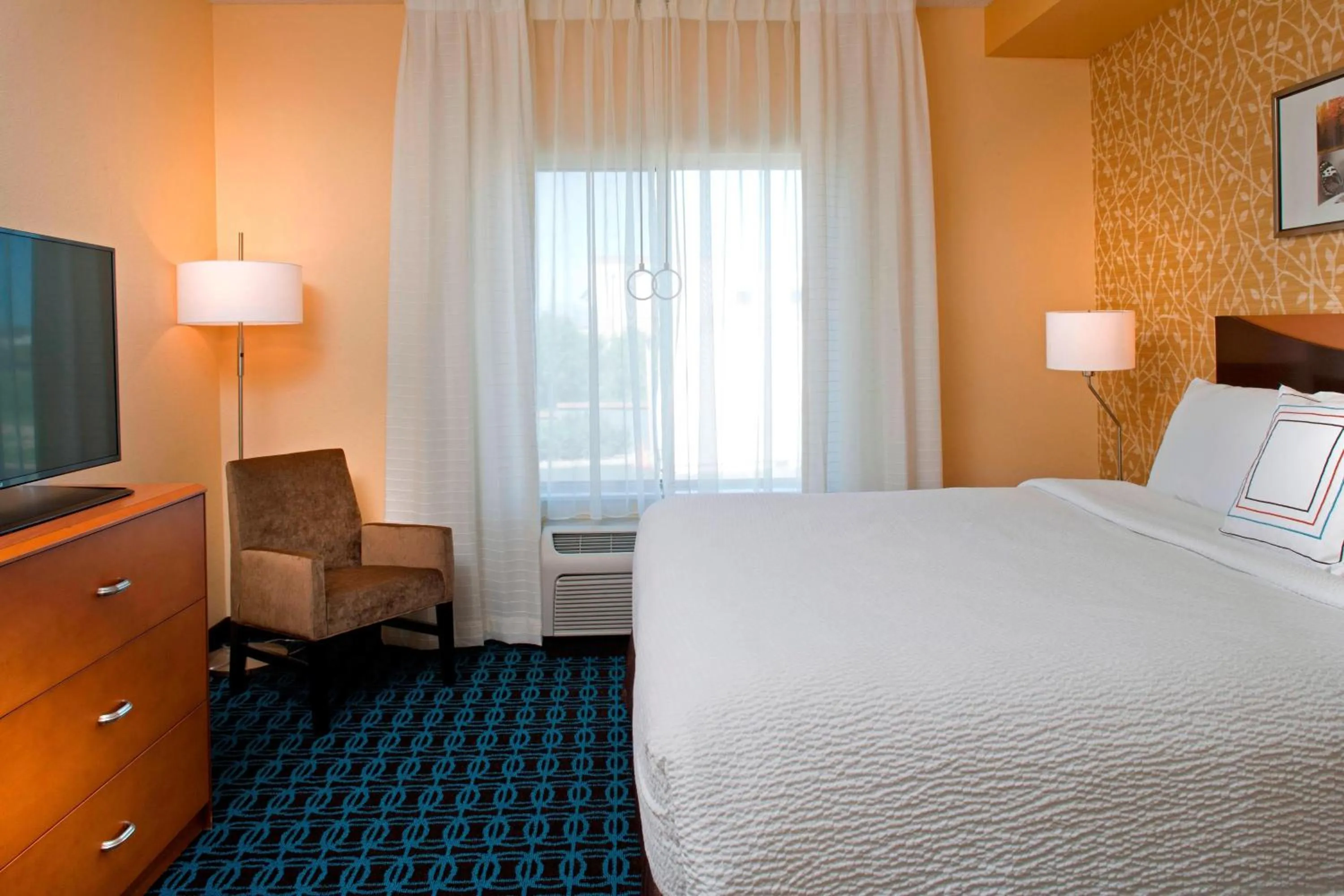 Photo of the whole room, Bed in Fairfield Inn & Suites by Marriott Denver Tech Center/ South