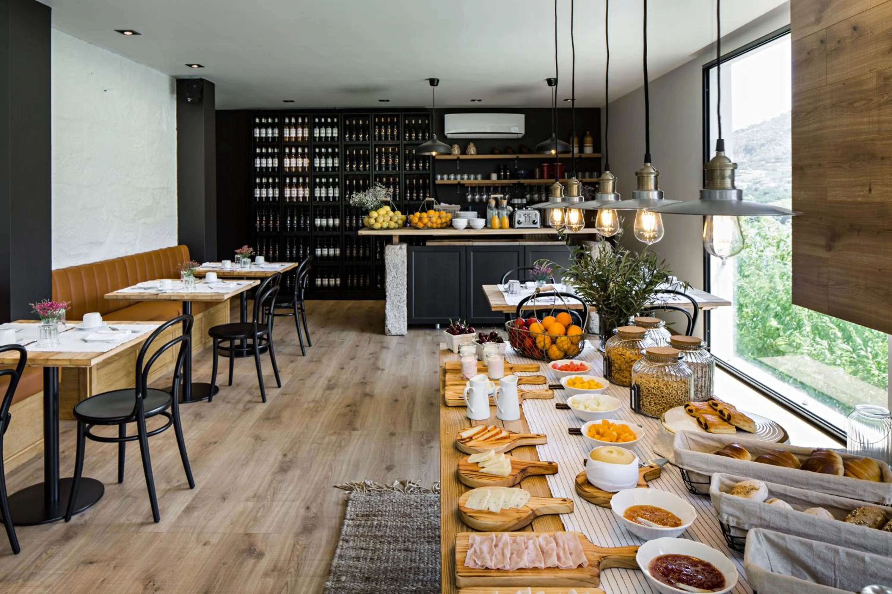 Restaurant/places to eat in Quinta de S.Bernardo - Winery & Farmhouse