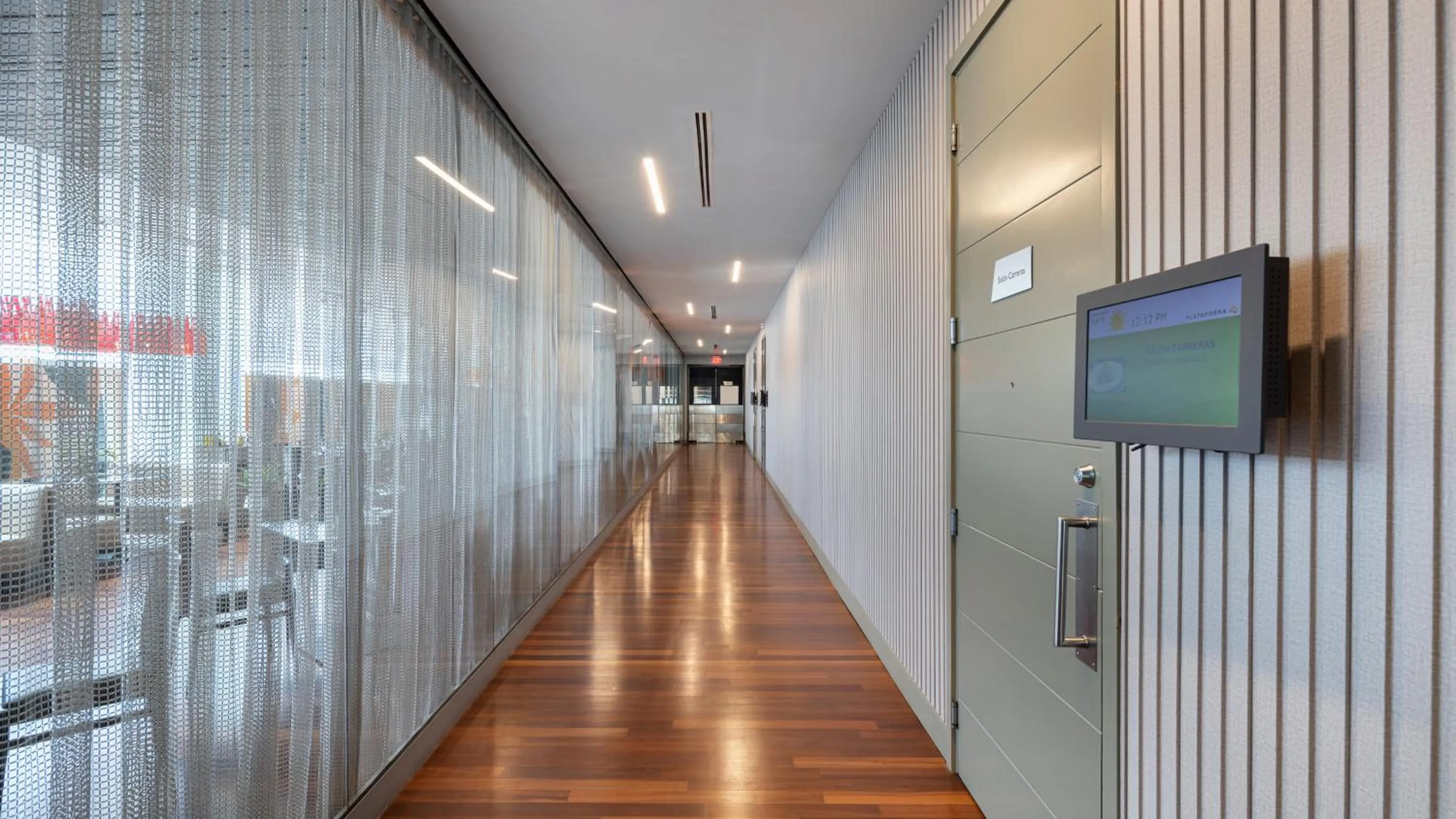 Lobby or reception in Holiday Inn Santo Domingo by IHG