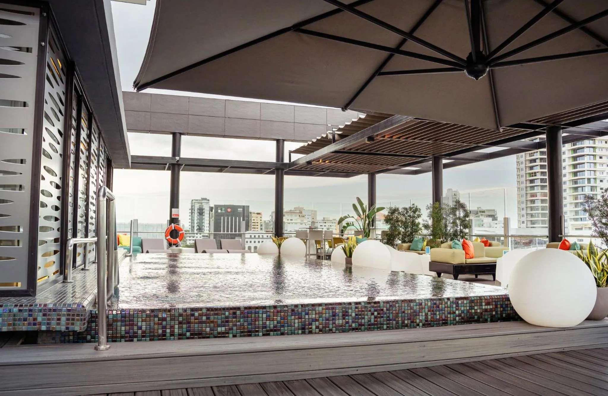 Day in Holiday Inn Santo Domingo by IHG