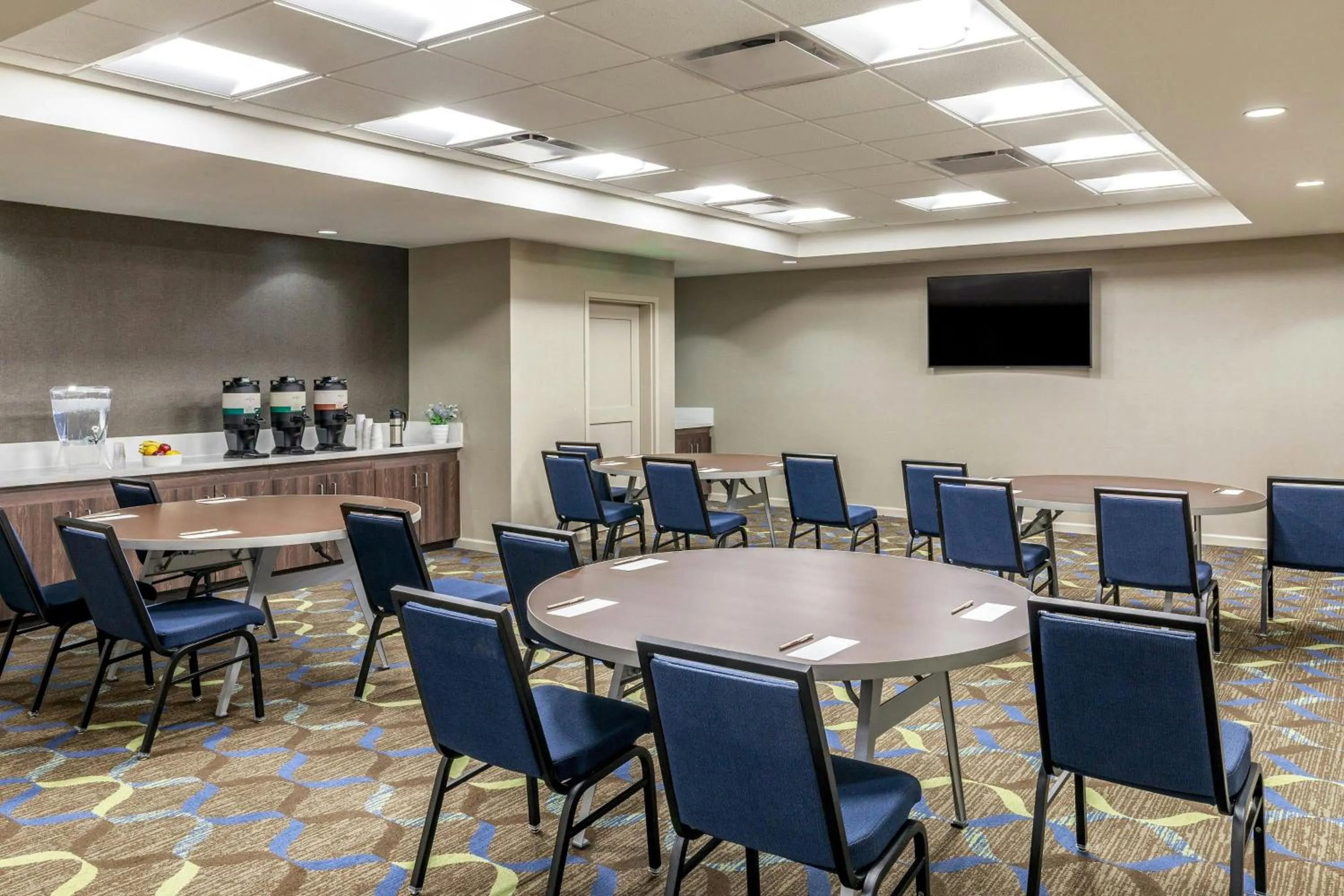 Meeting/conference room in Residence Inn by Marriott Denver Airport at Gateway Park