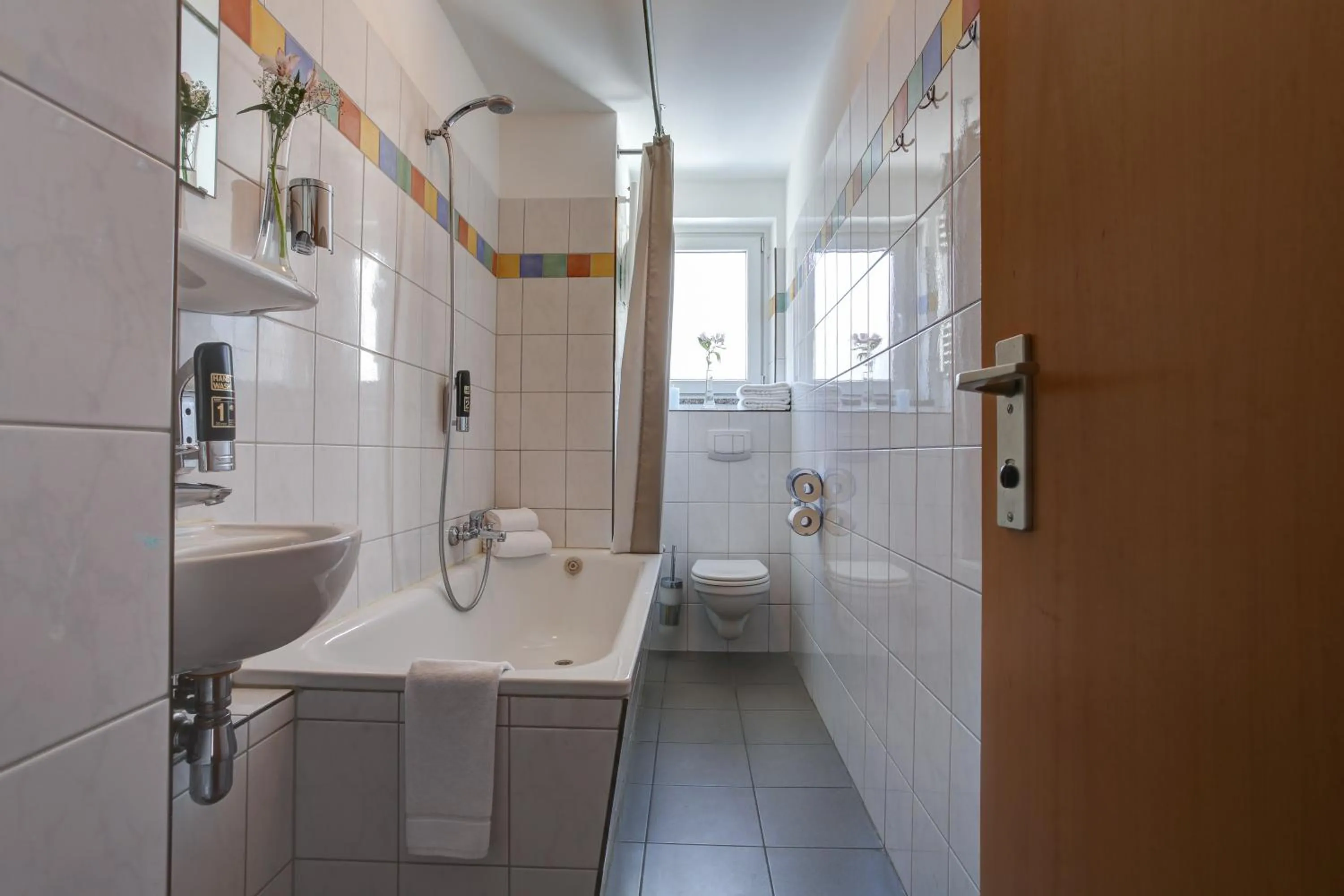 Bathroom in Boardinghouse Mundsburg