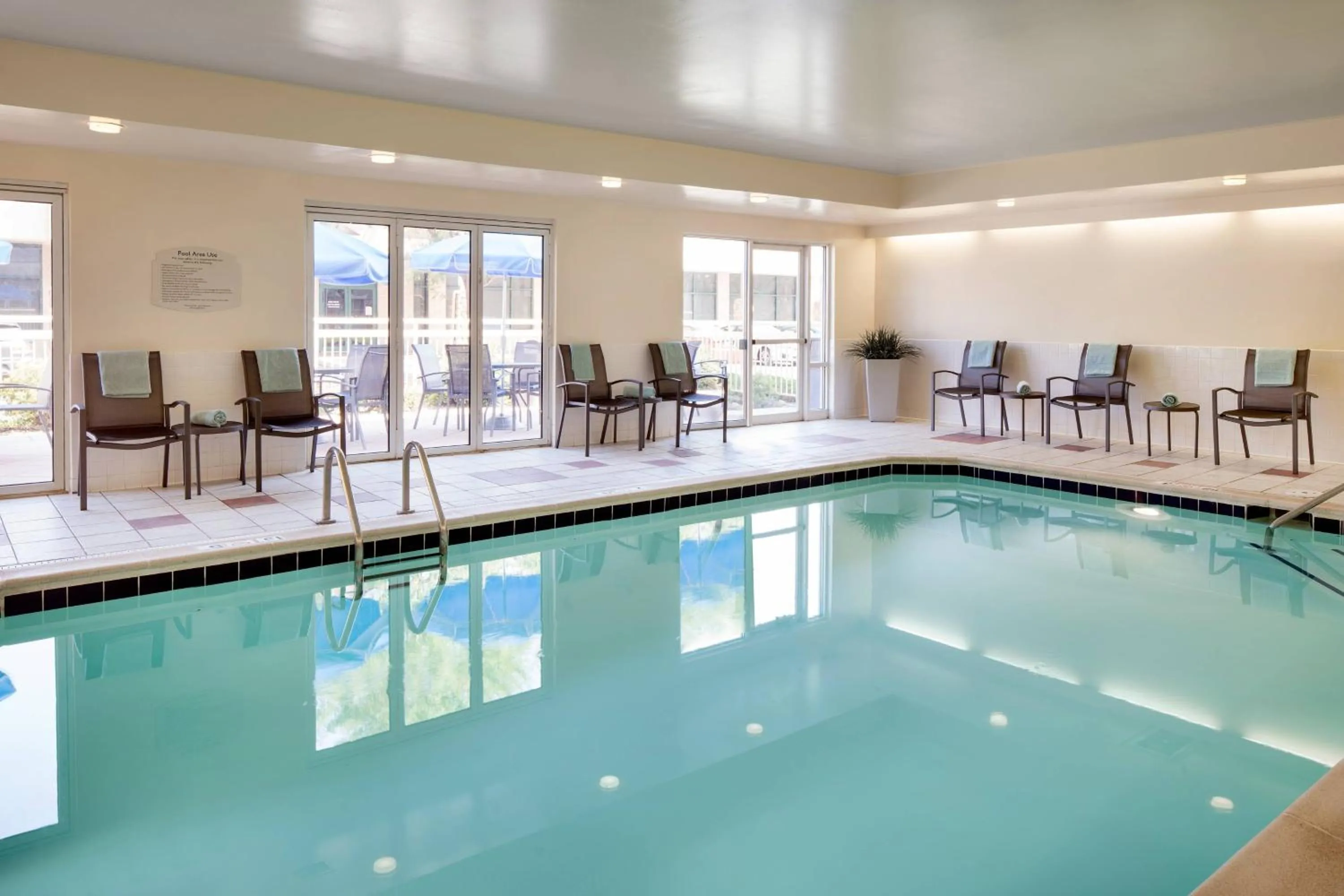Swimming pool in Fairfield Inn by Marriott Loveland Fort Collins