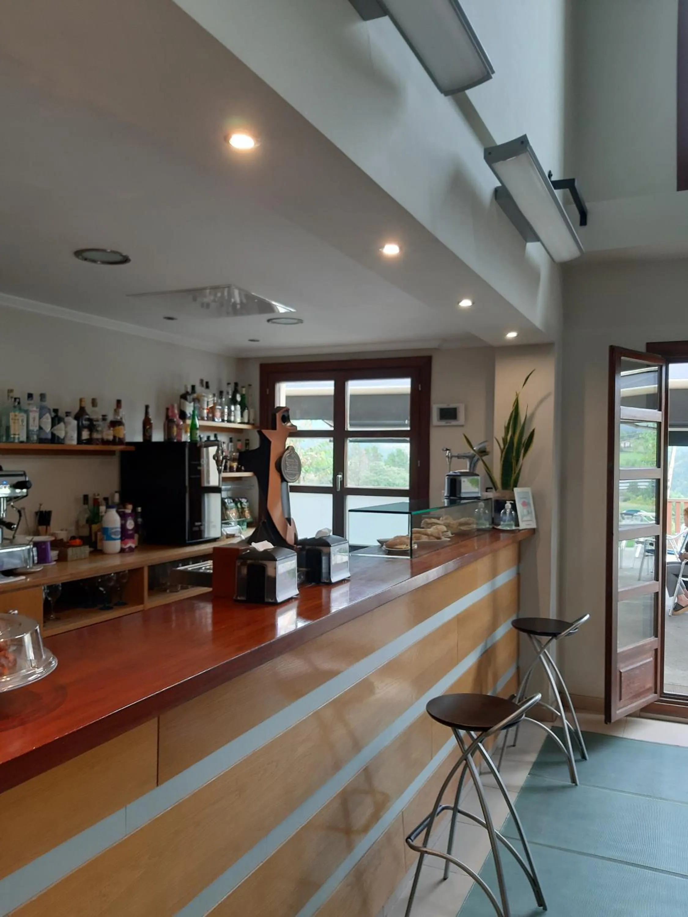 Restaurant/places to eat in Hotel Santa Ana