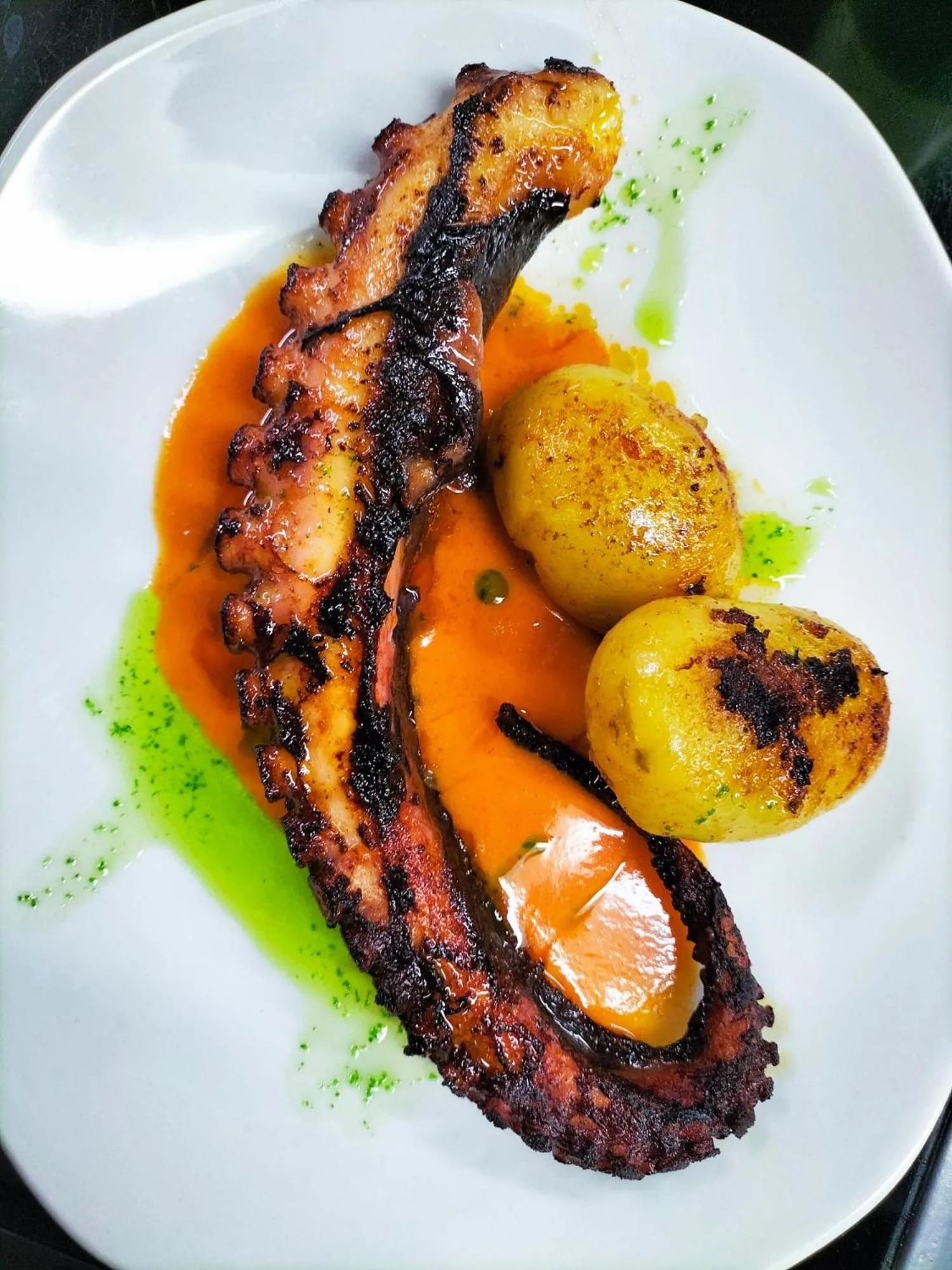 Restaurant/places to eat in Hotel Santa Ana