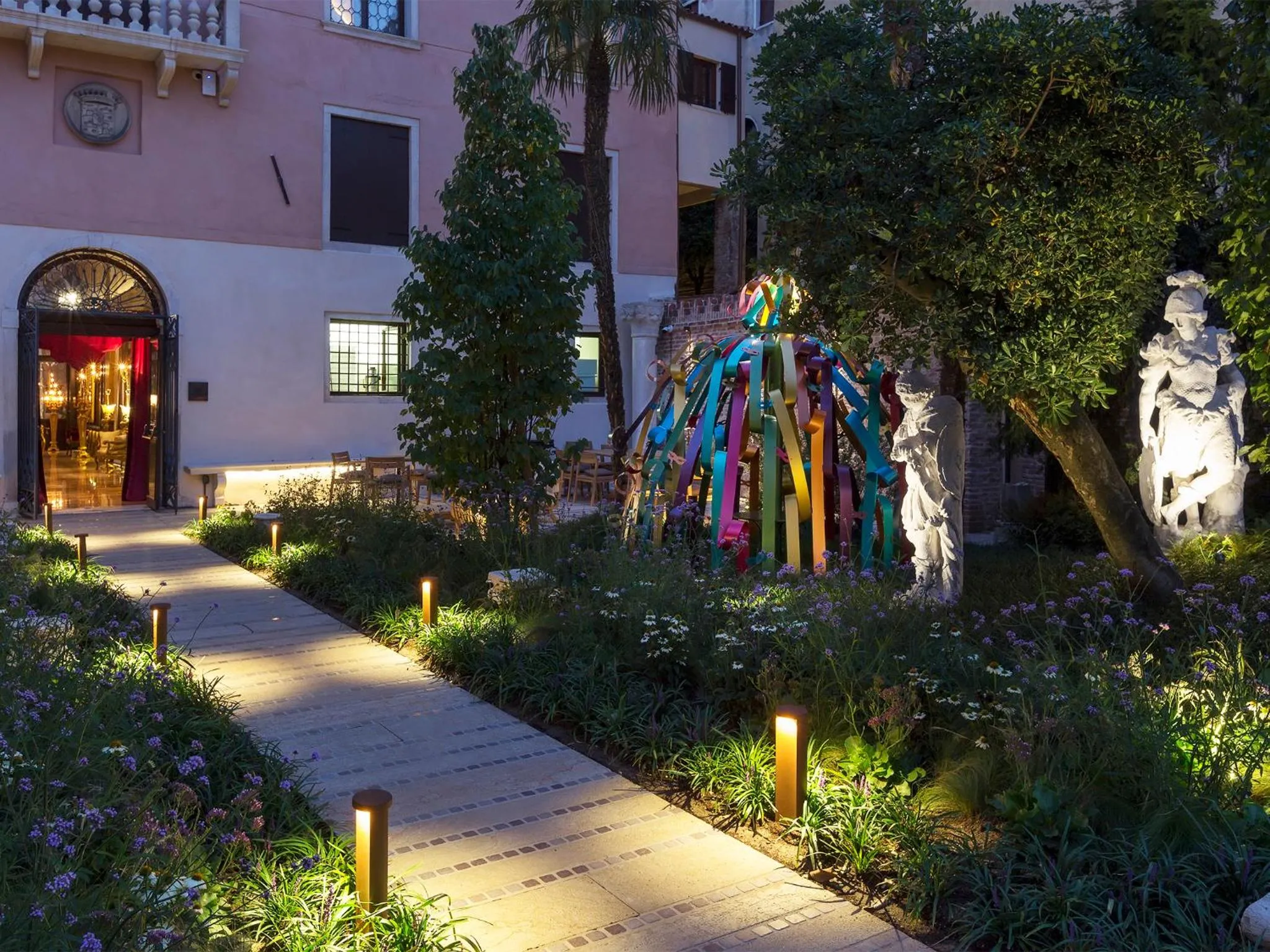 Garden in Palazzo Venart Luxury Hotel