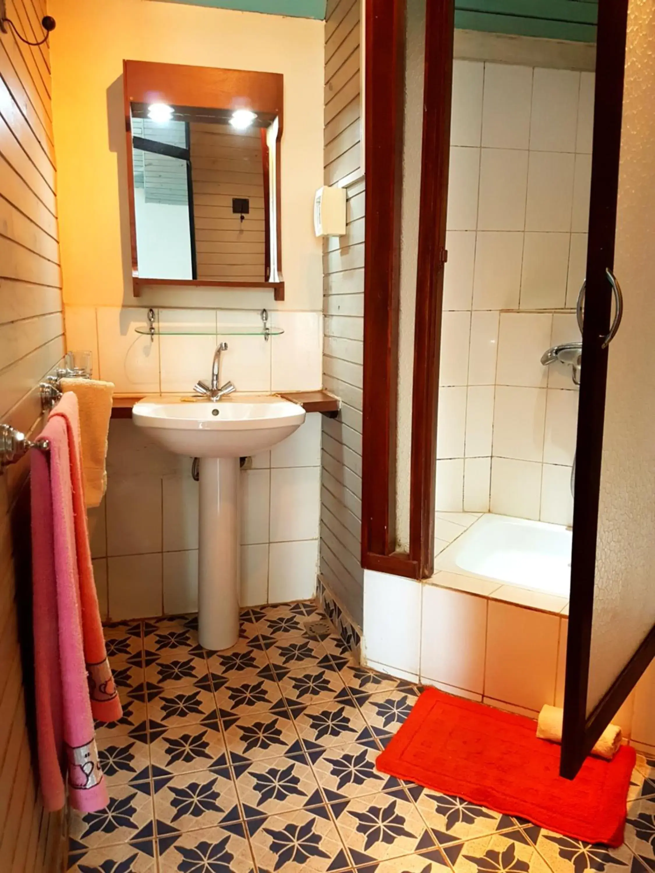 Hotel le Trianon Hotel le Trianon