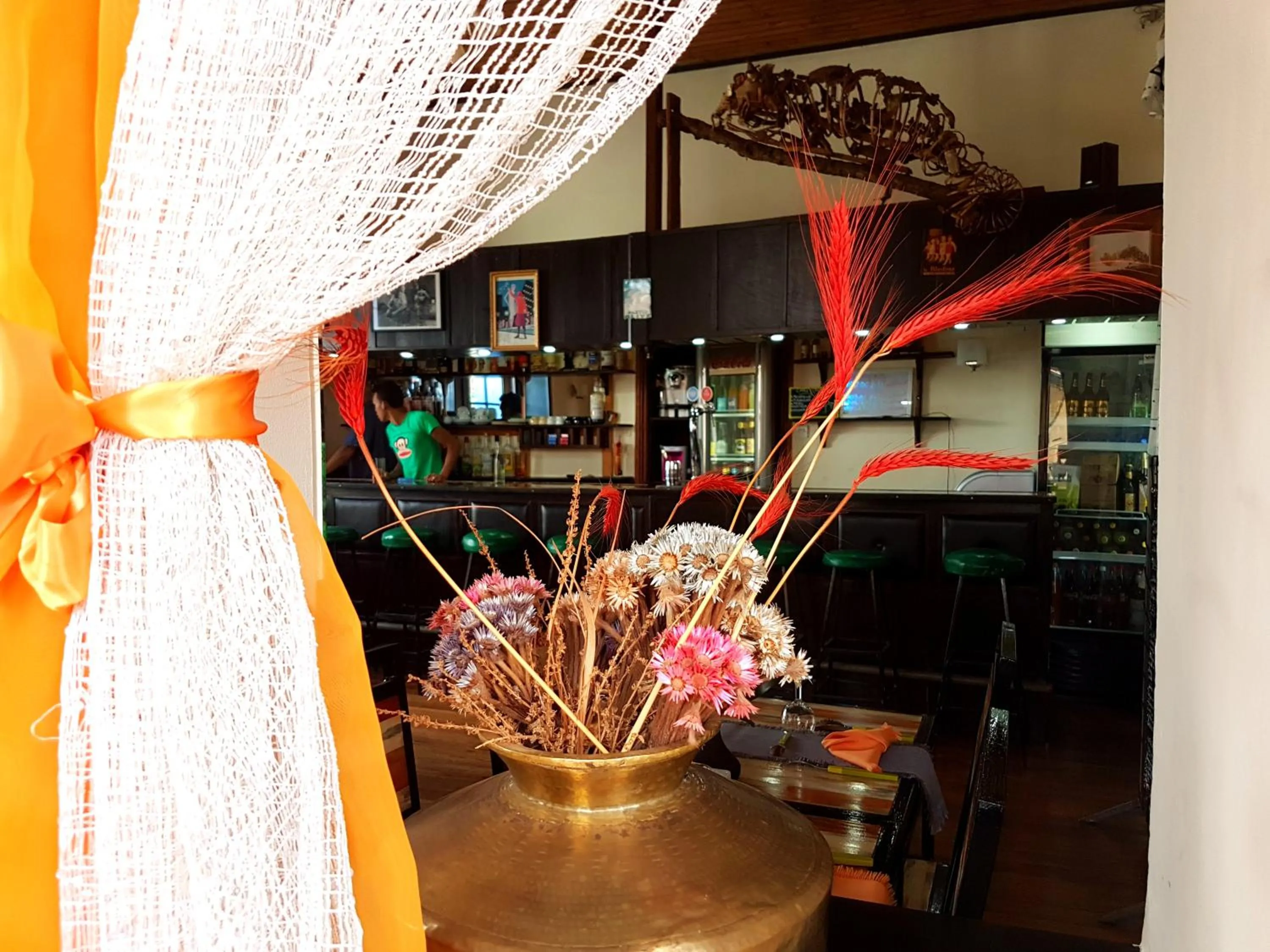 Restaurant/places to eat in Hotel le Trianon