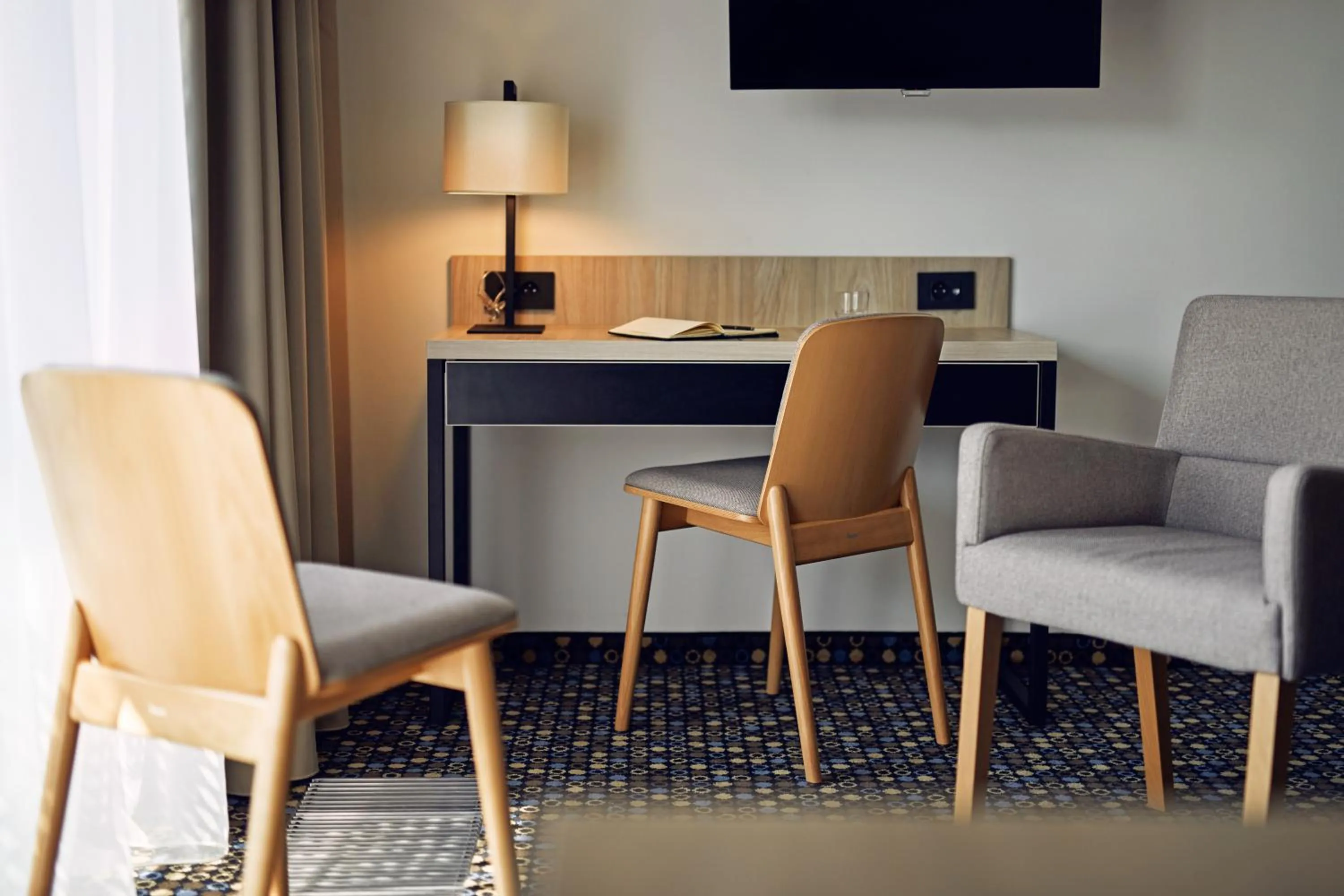 Photo of the whole room in Bristol Aparthotel