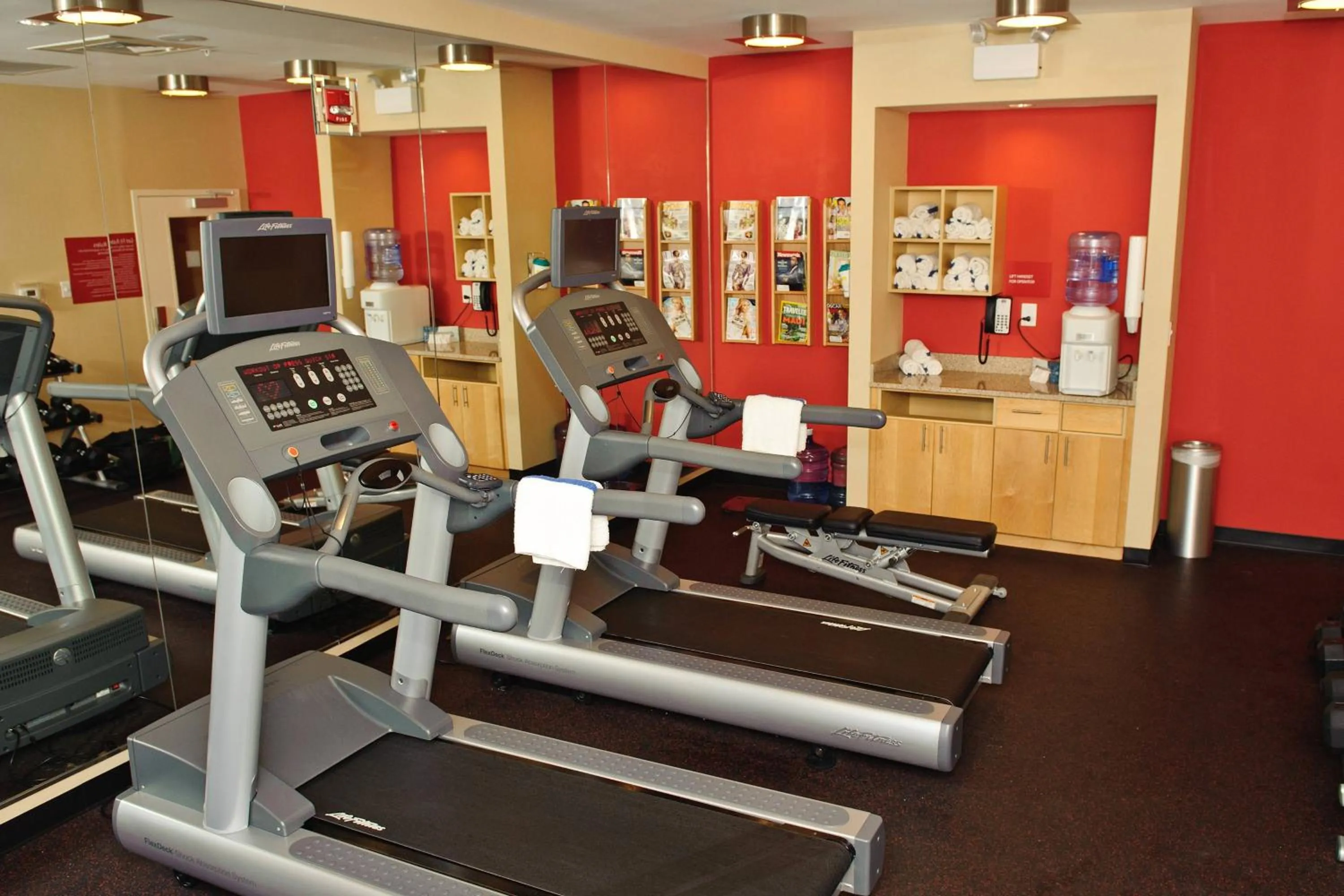 Fitness centre/facilities in TownePlace Suites by Marriott Charlotte Mooresville