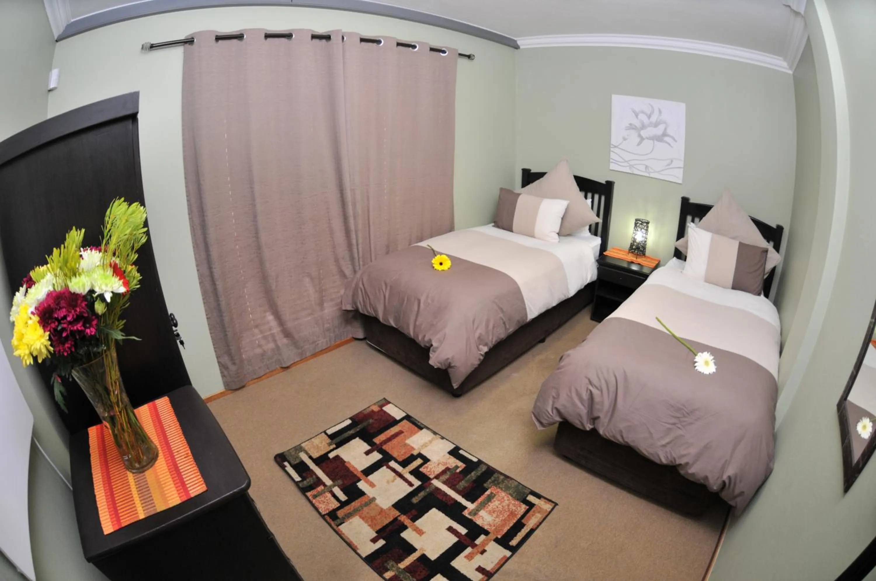 Photo of the whole room in The Flower Box Long Term Accommodation