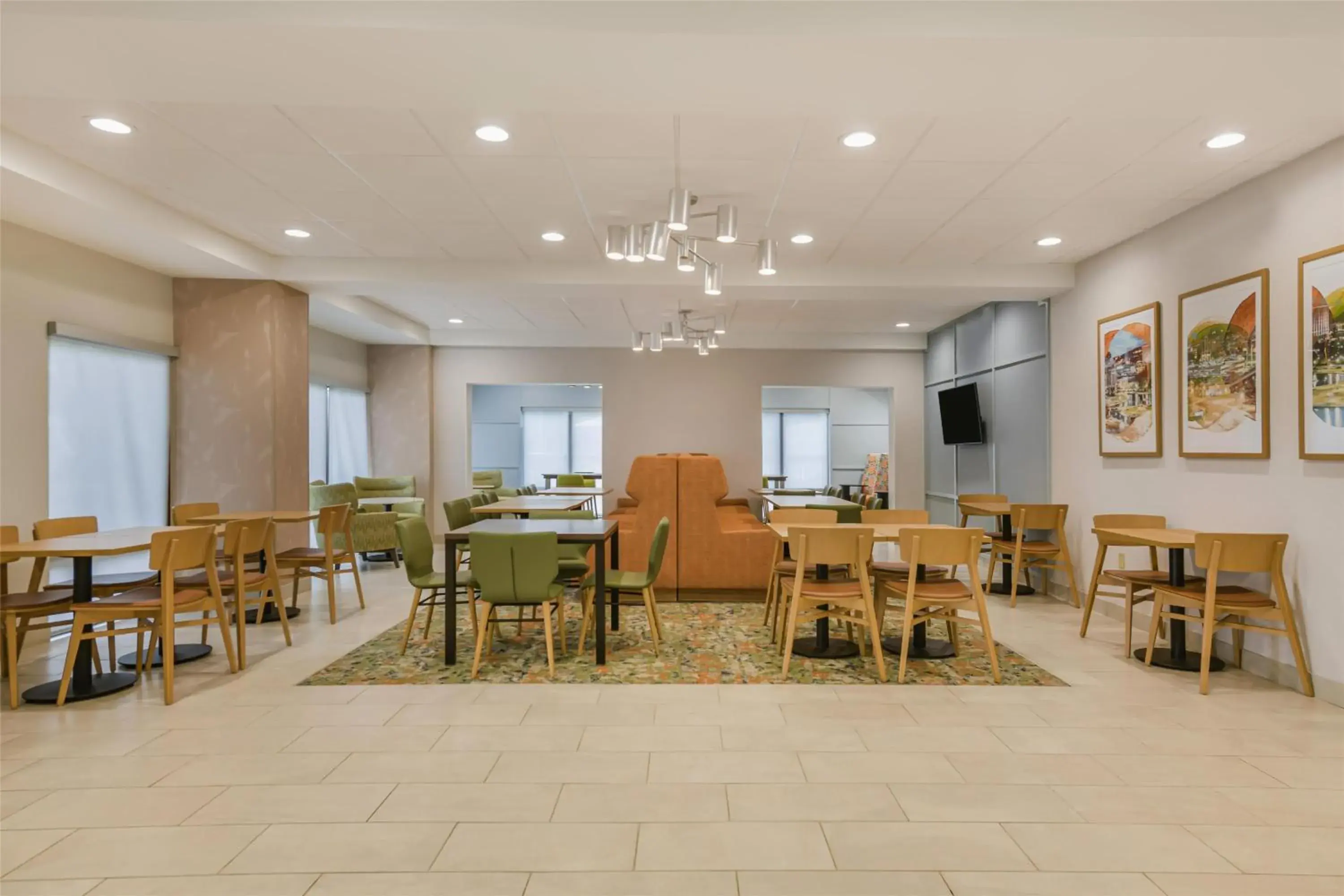 Lobby or reception in Hampton Inn Huntsville-Arsenal/South Parkway Lobby or reception in Hampton Inn Huntsville-Arsenal/South Parkway