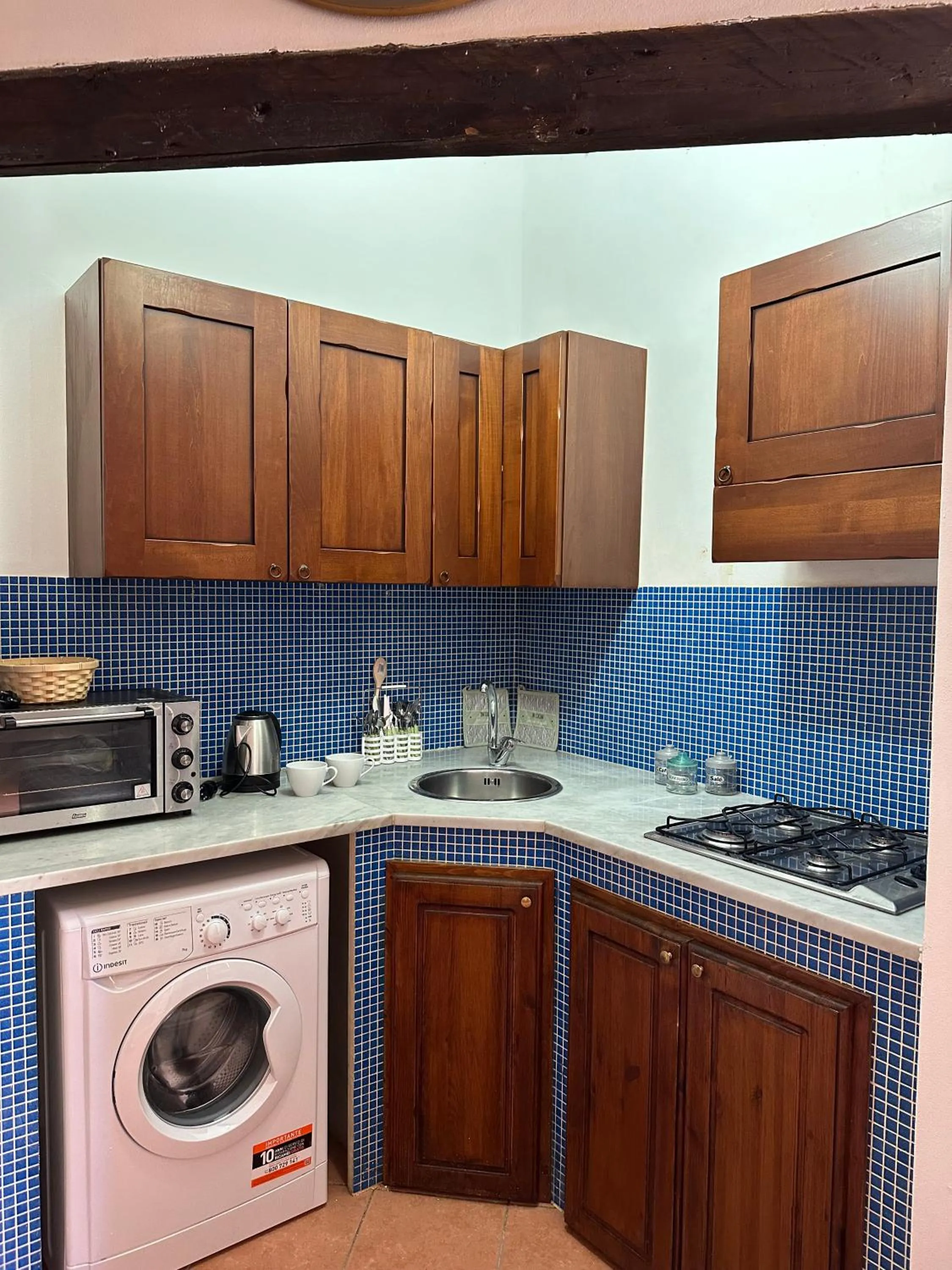 Kitchen or kitchenette in Art Lincoln