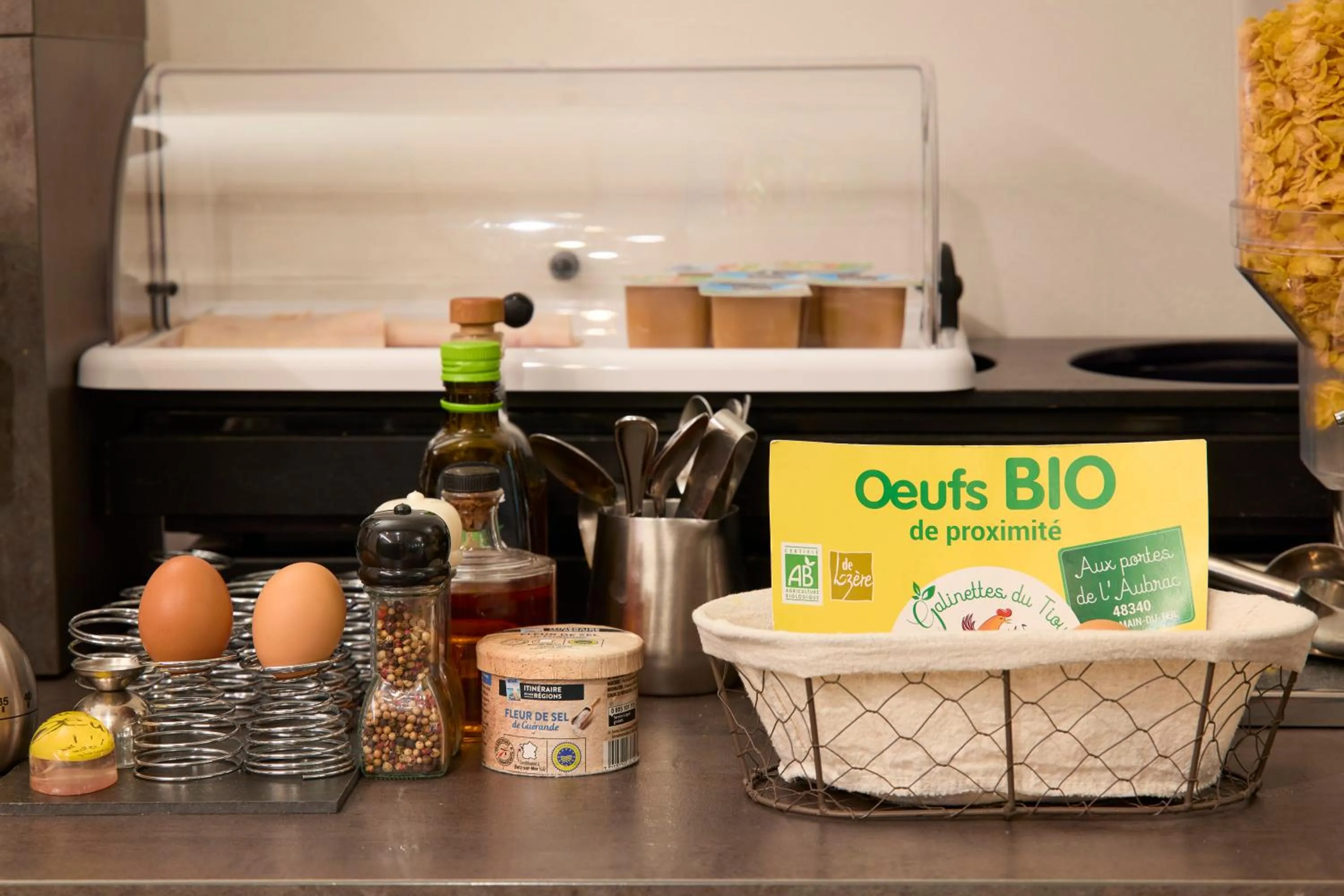 Breakfast in Hotel Eco - A75