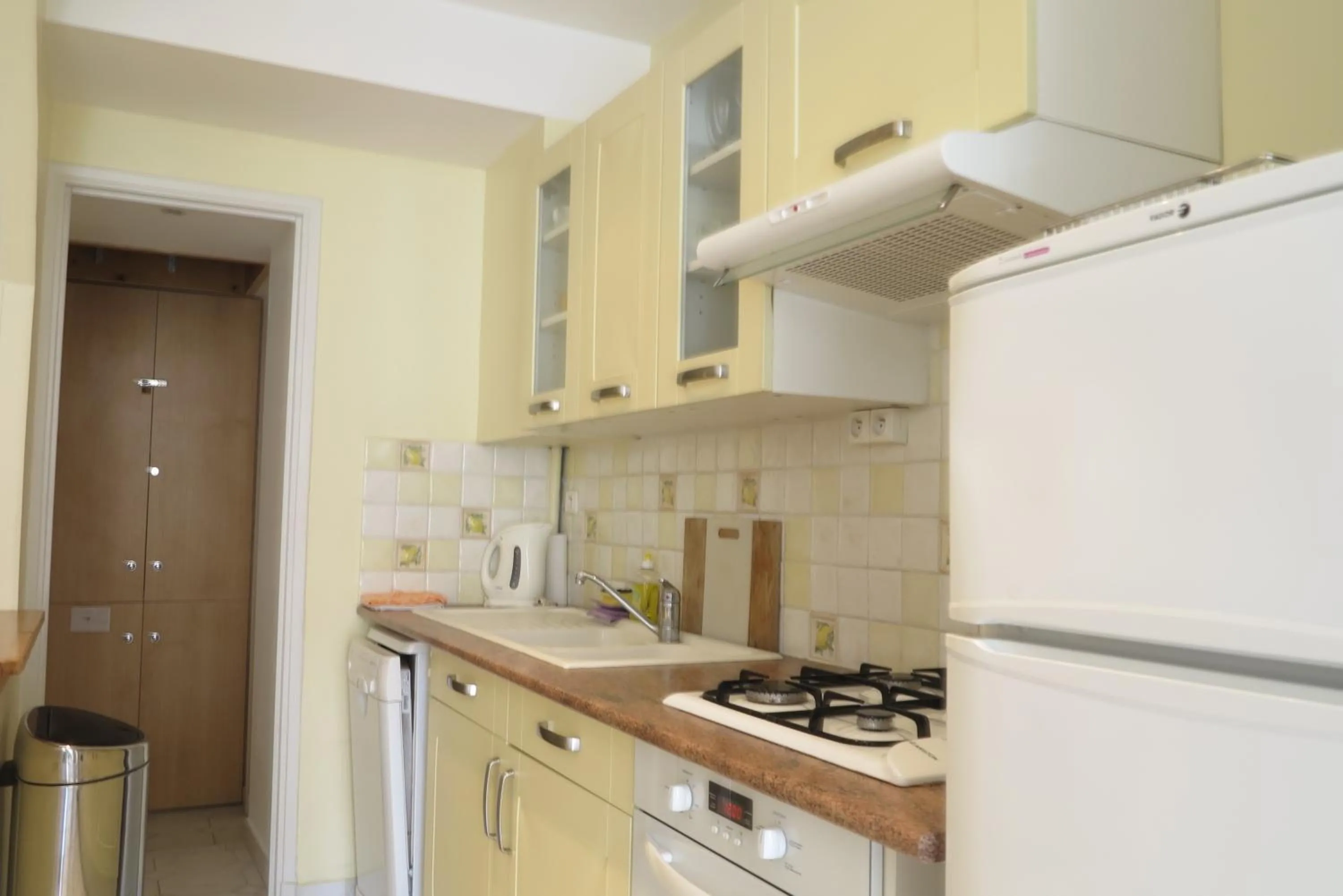 Kitchen or kitchenette in Viva Riviera - 5 Rue Commandant André