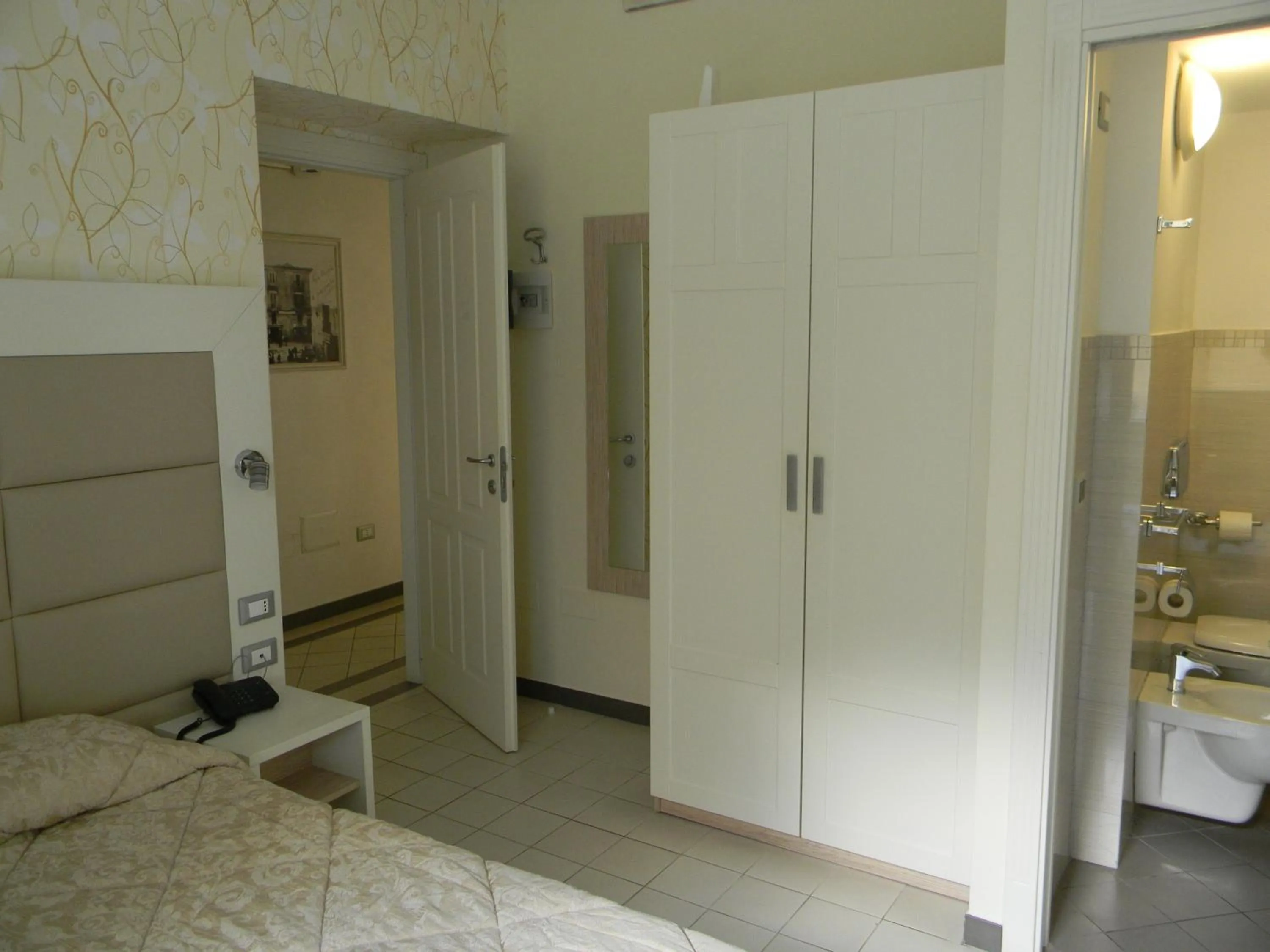 Decorative detail, Bed in Villa Vittoria Tropea B&B