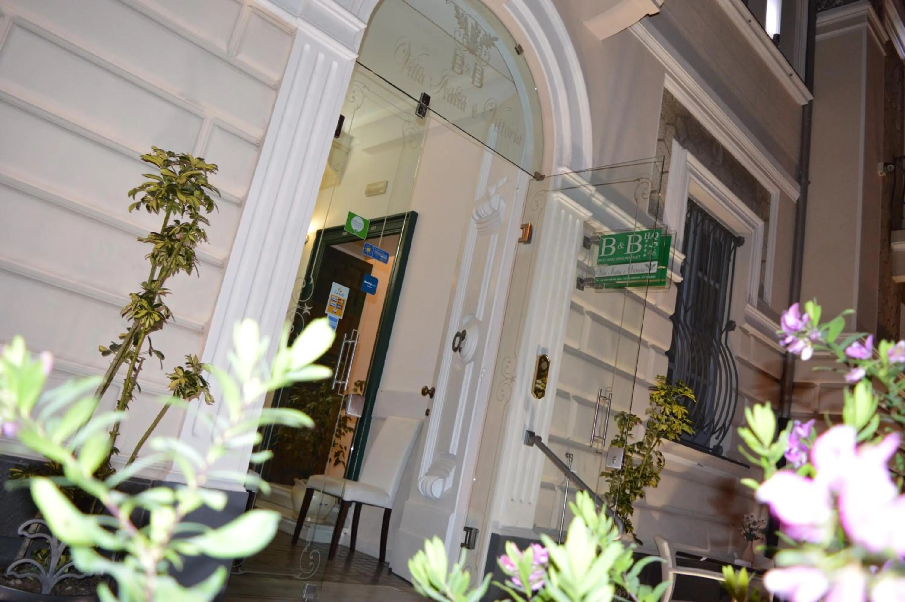 Facade/entrance in Villa Vittoria Tropea B&B
