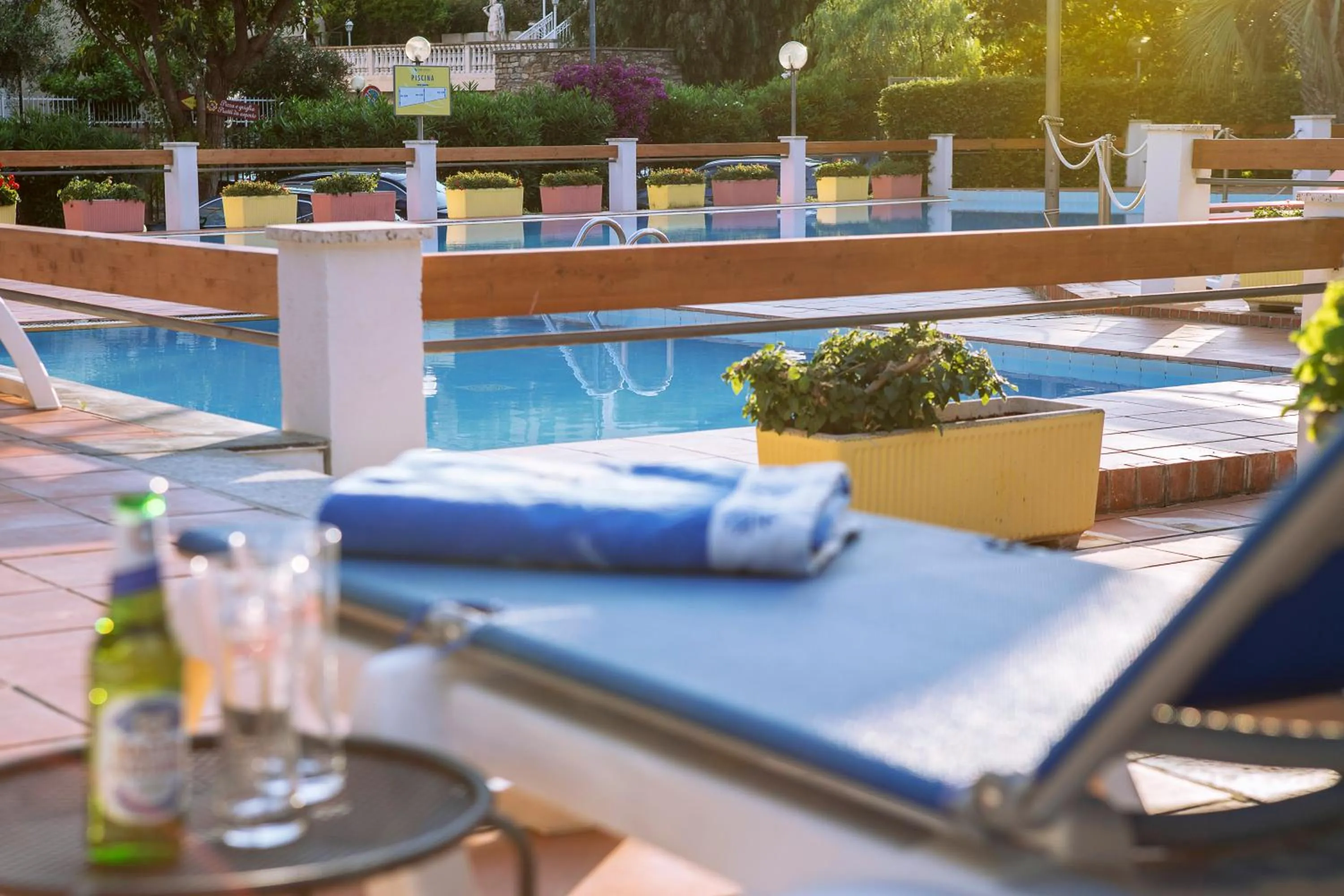 Pool view in Diano Sporting Apartments