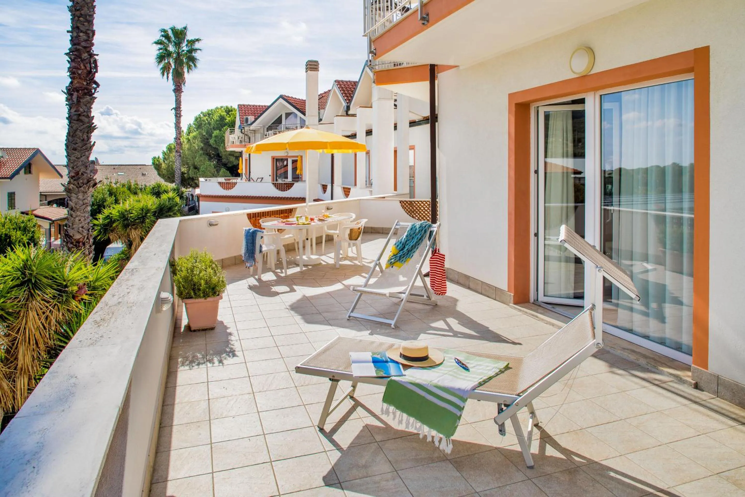 Property building in Diano Sporting Apartments