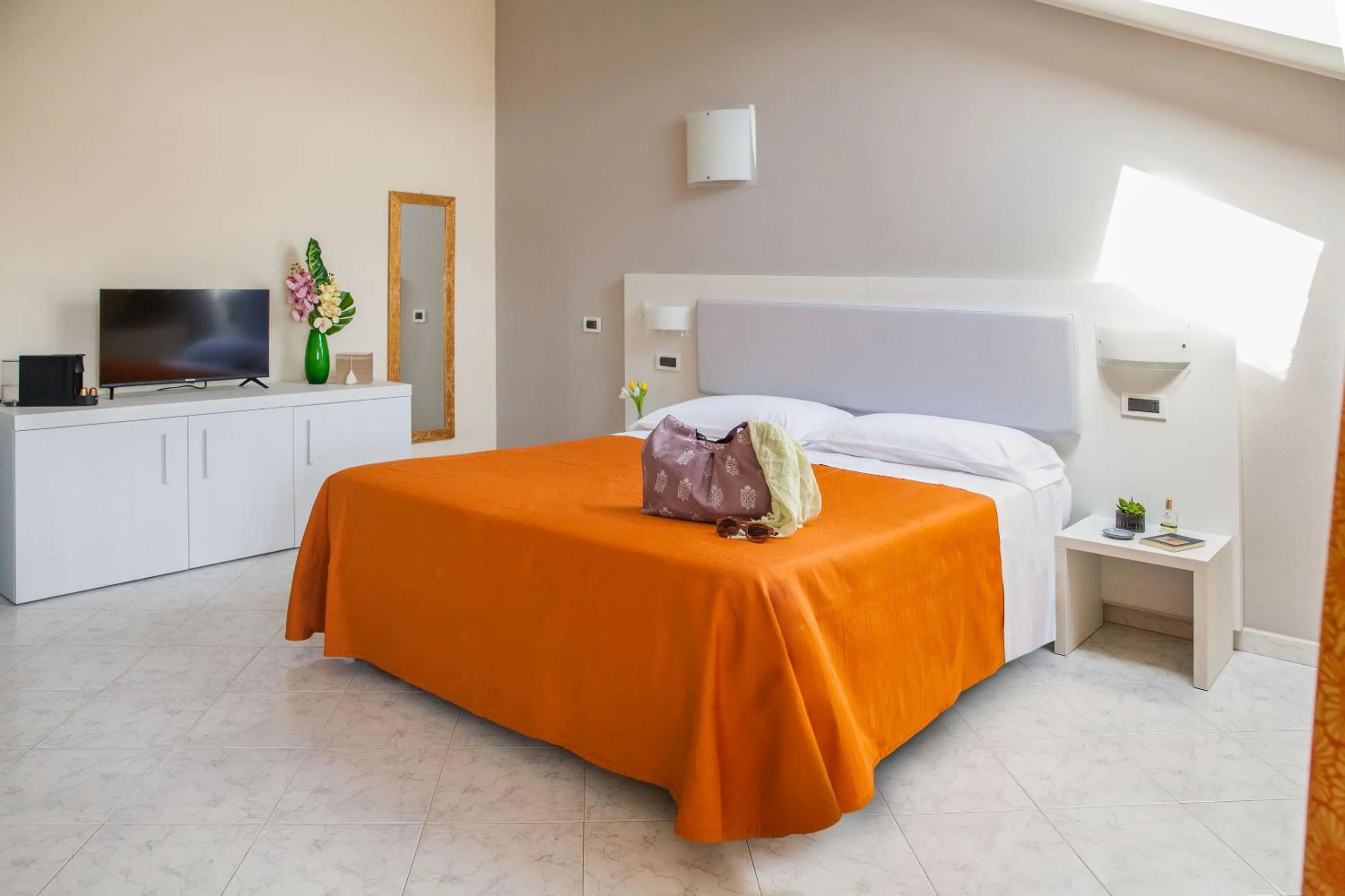 Photo of the whole room, Bed in Diano Sporting Apartments