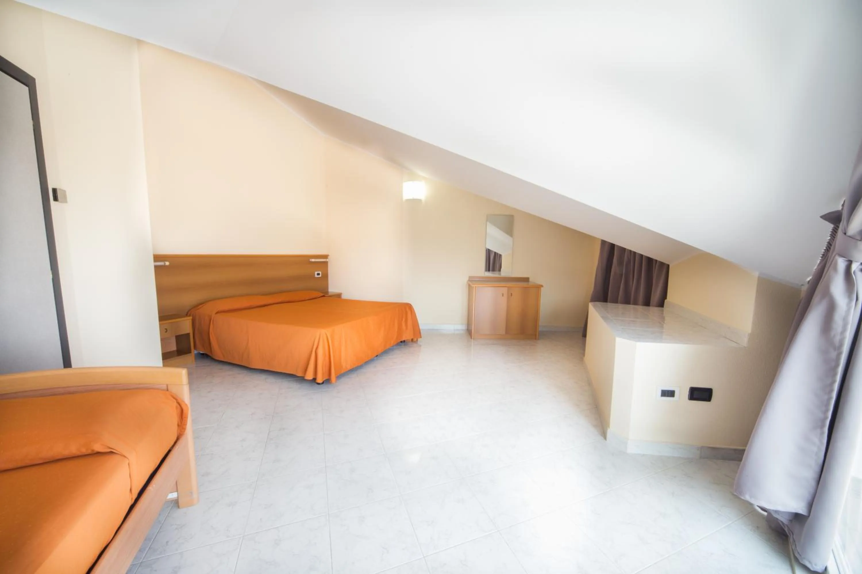 Photo of the whole room, Bed in Diano Sporting Apartments