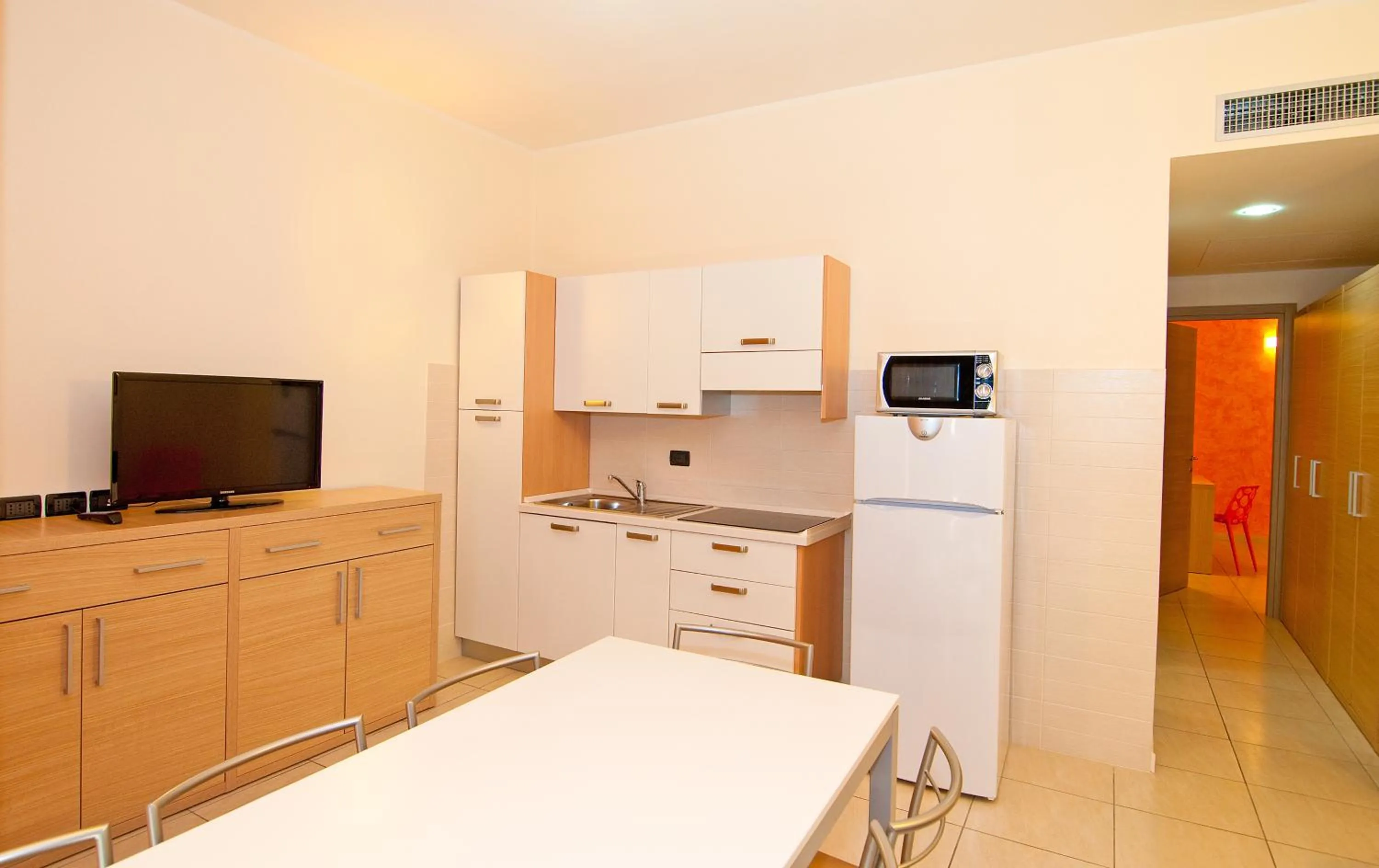 Kitchen or kitchenette in Diano Sporting Apartments