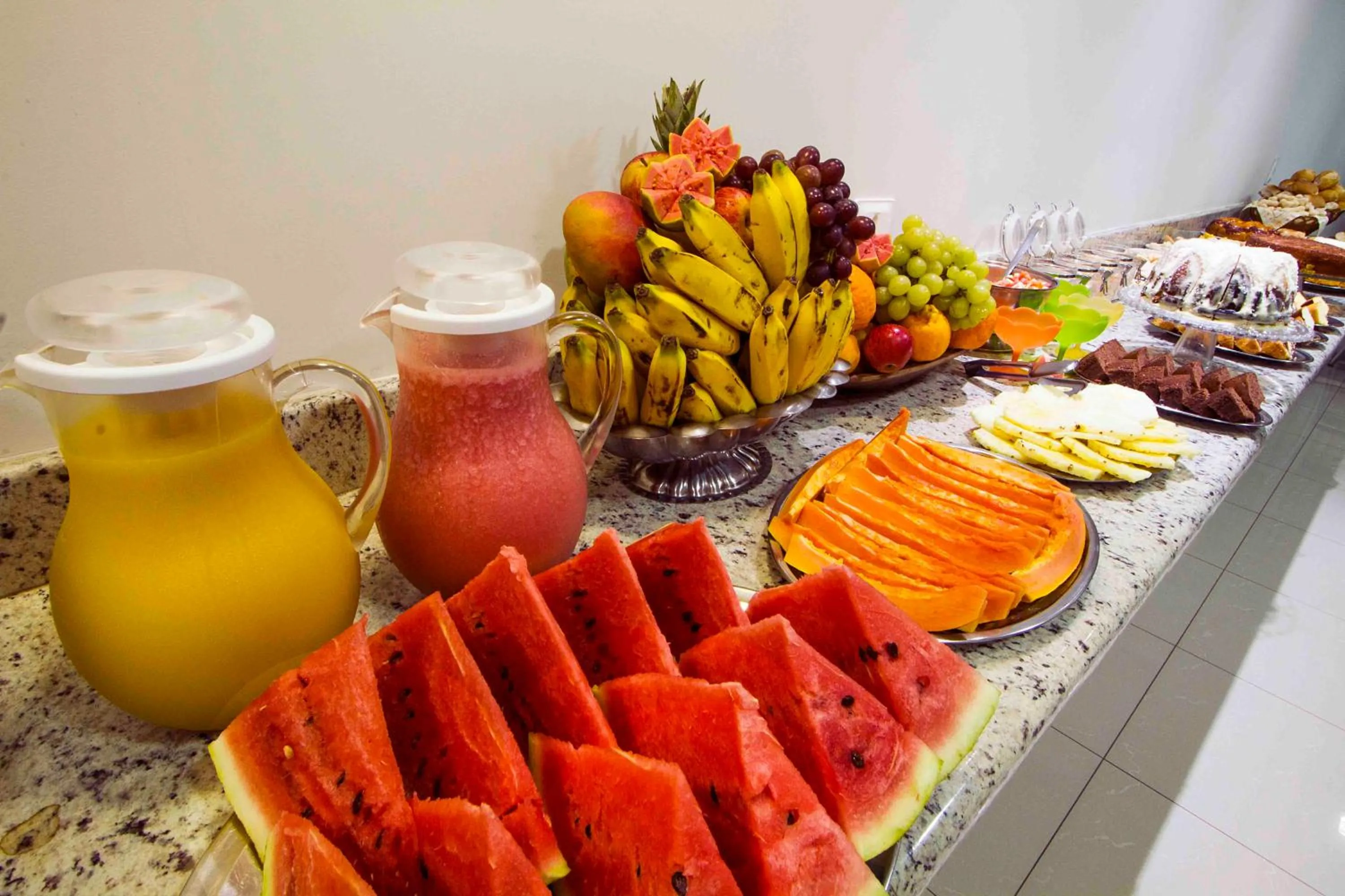 Buffet breakfast in Hotel Caetité