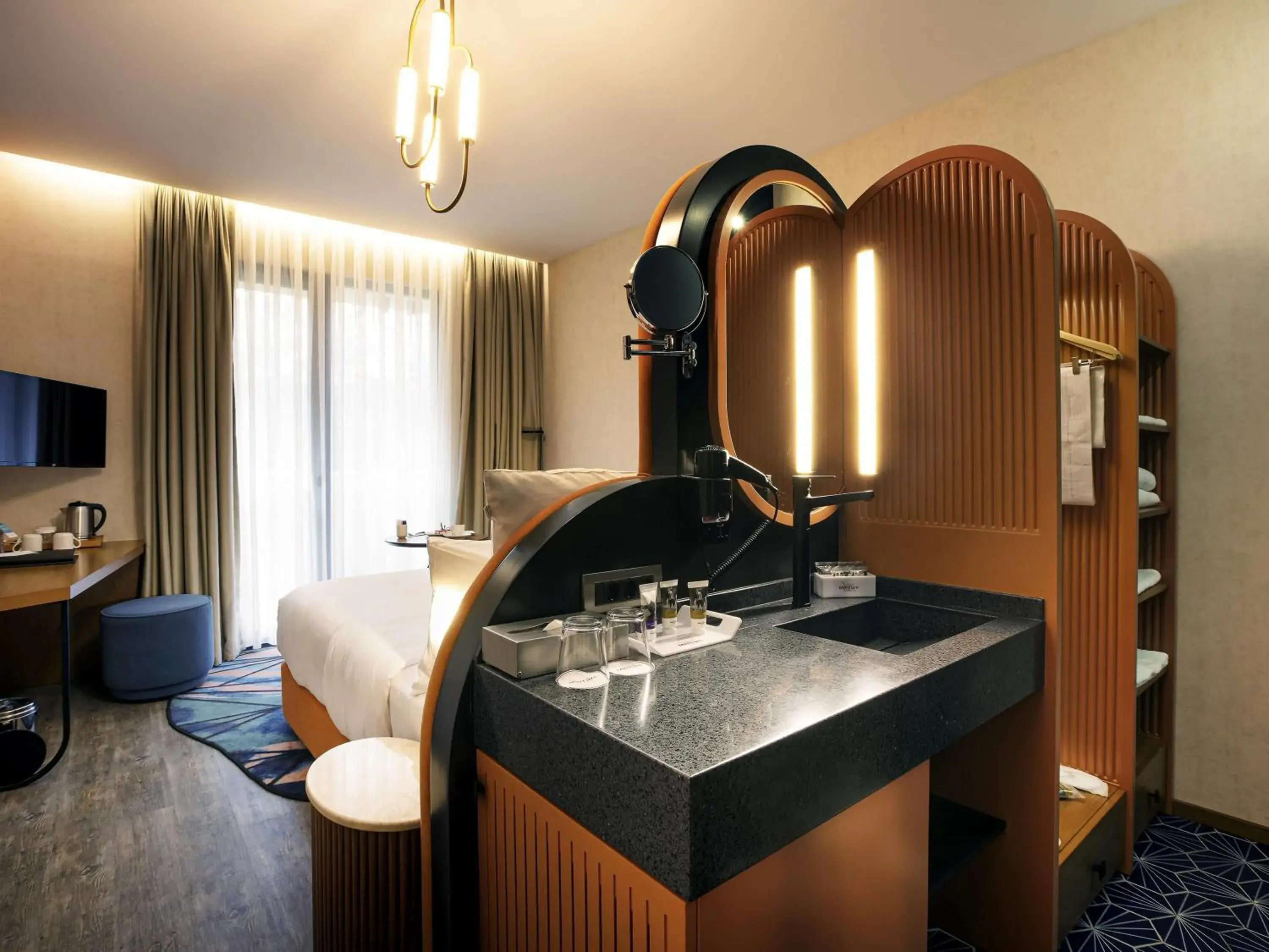 Bedroom in Mercure Istanbul Bakirkoy Bedroom in Mercure Istanbul Bakirkoy