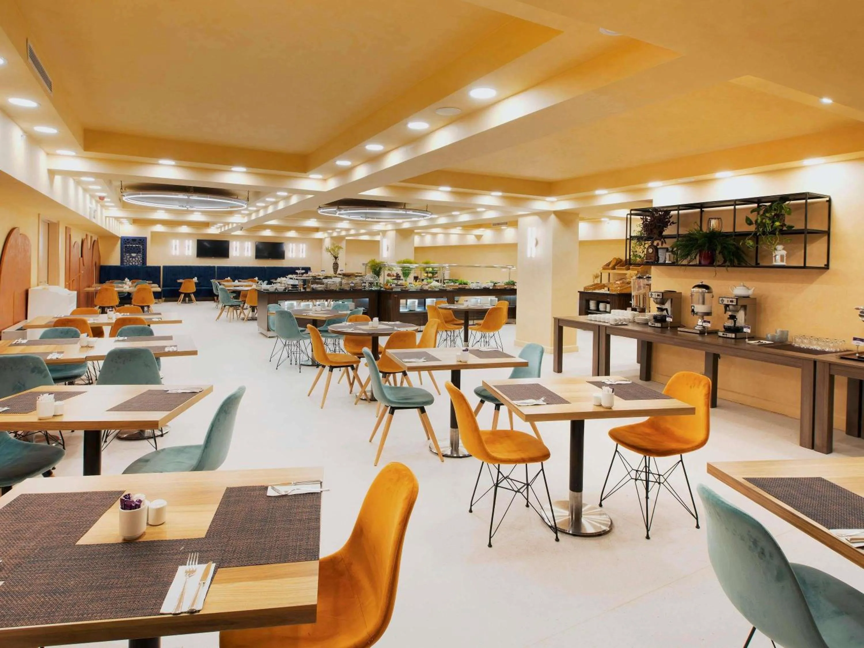 Property building in Mercure Istanbul Bakirkoy