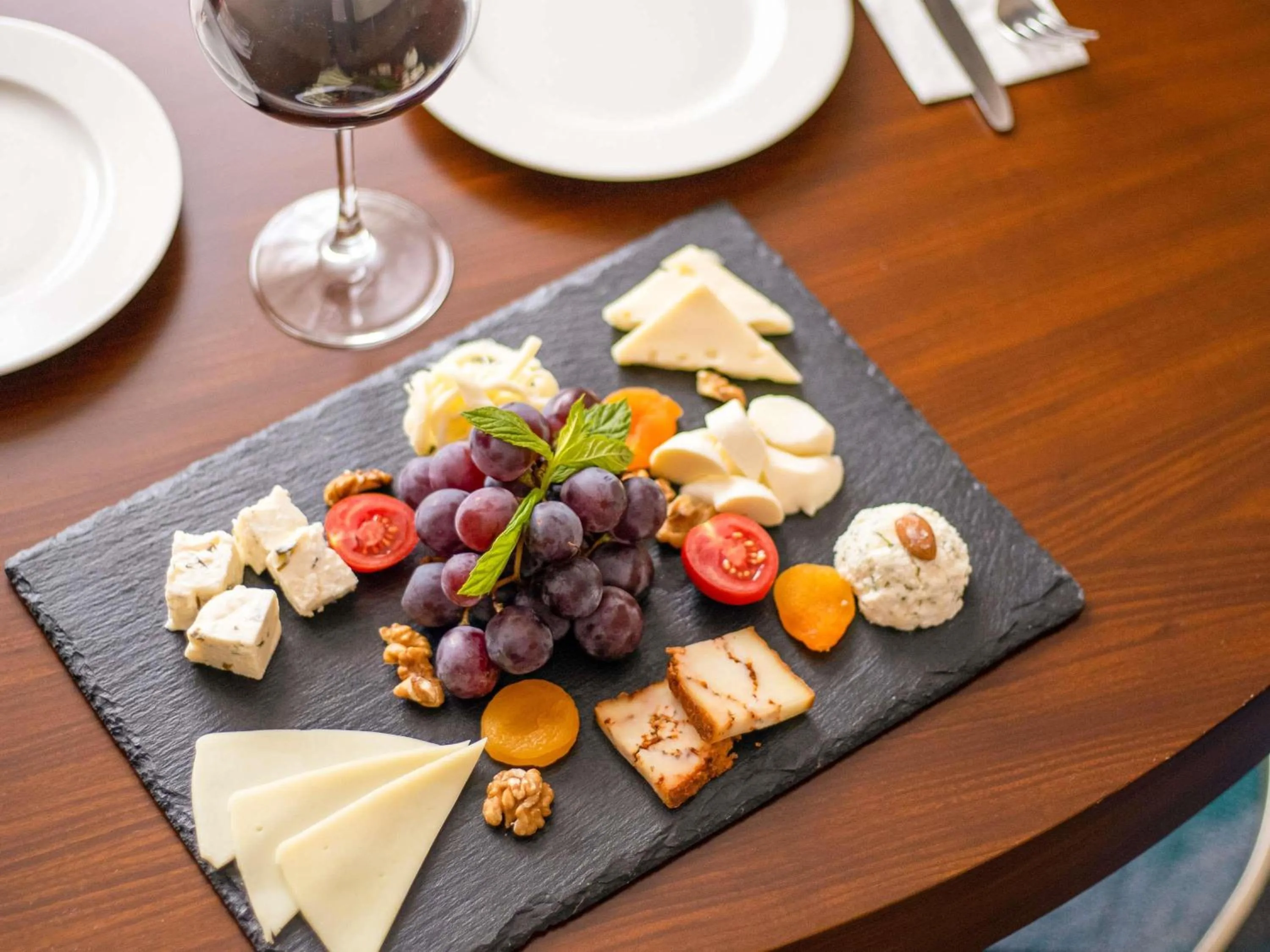 Restaurant/places to eat in Mercure Istanbul Bakirkoy