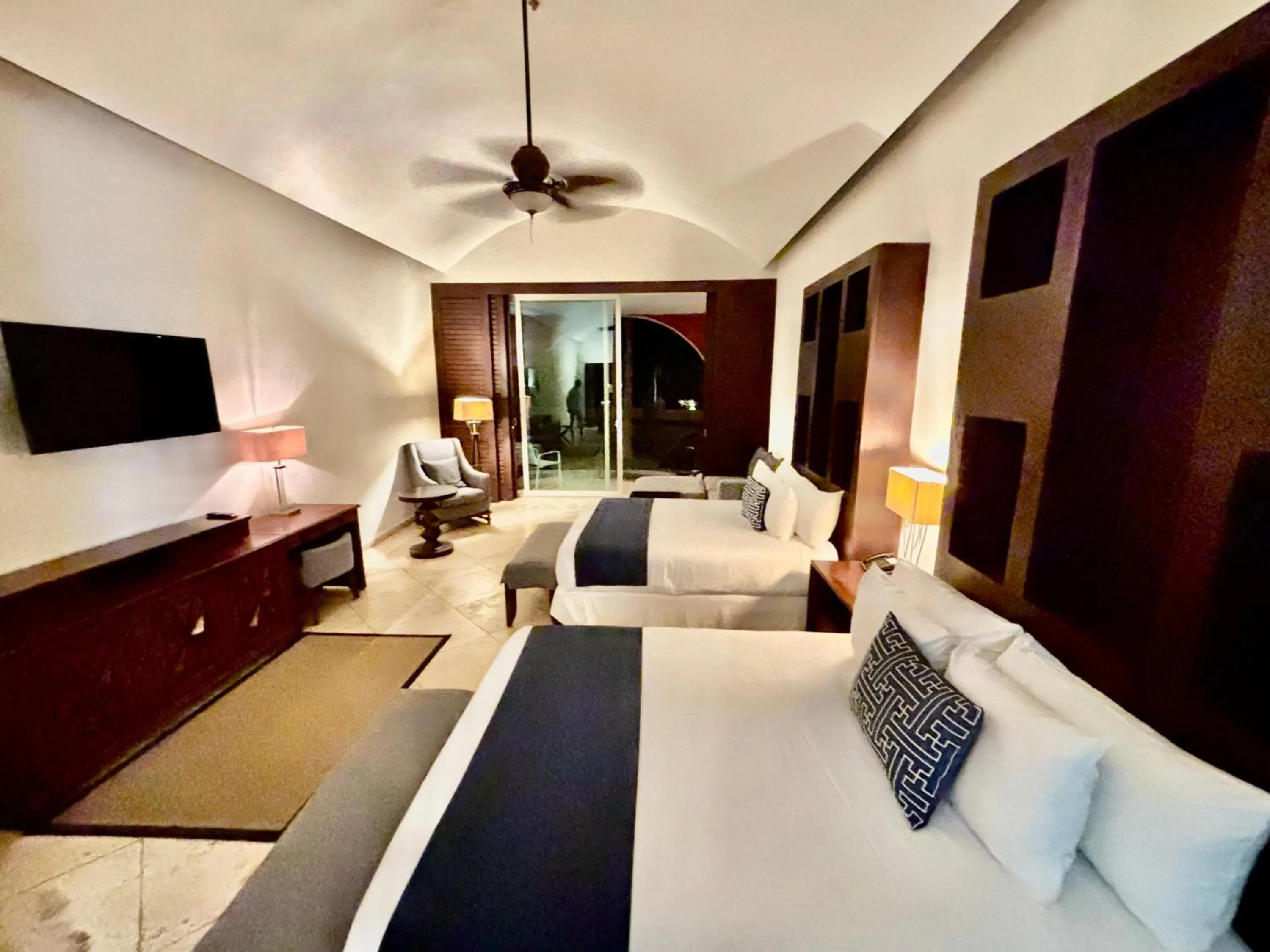 Bed in Hotel Hacienda San Pancho