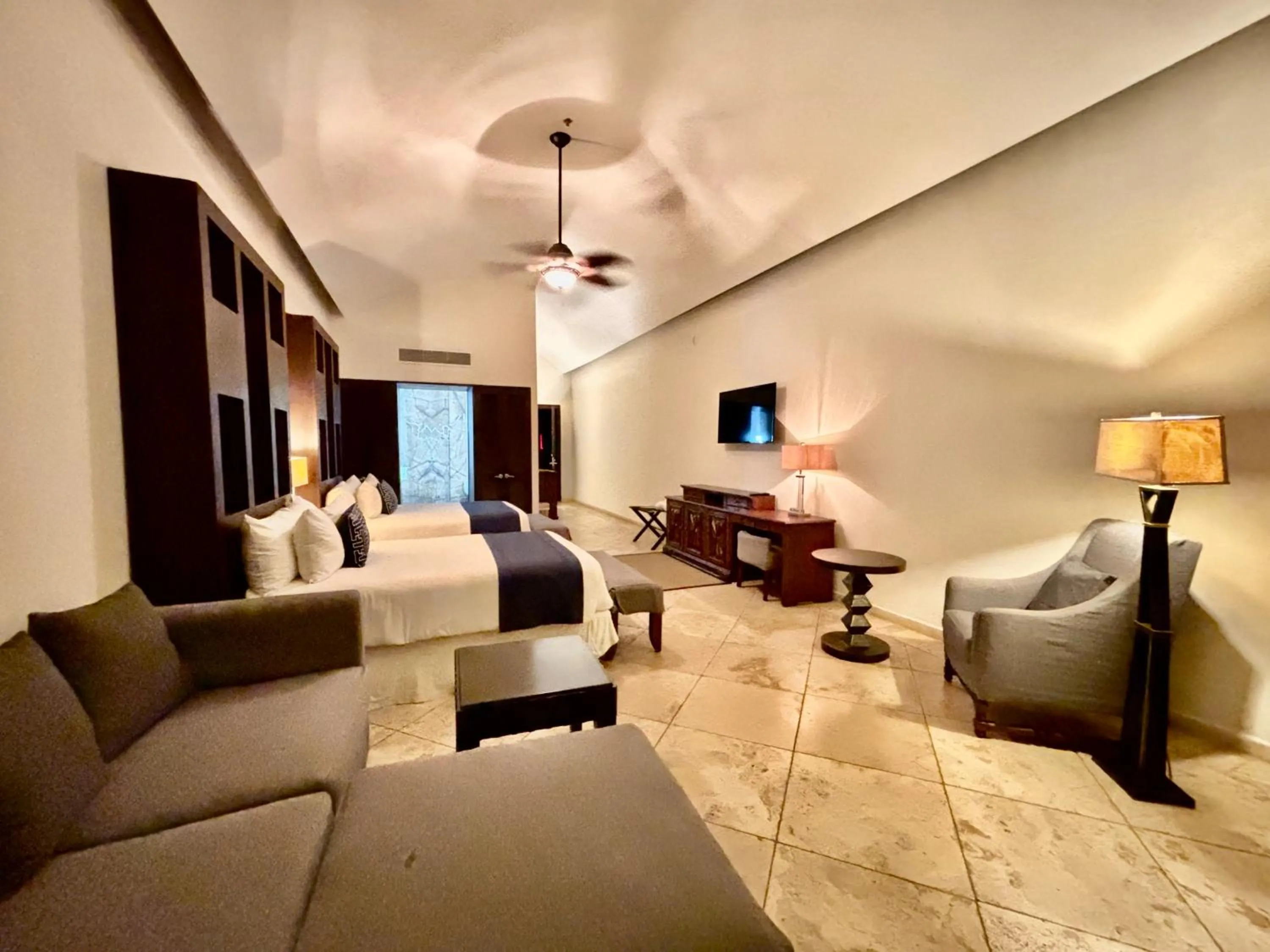 Bed in Hotel Hacienda San Pancho