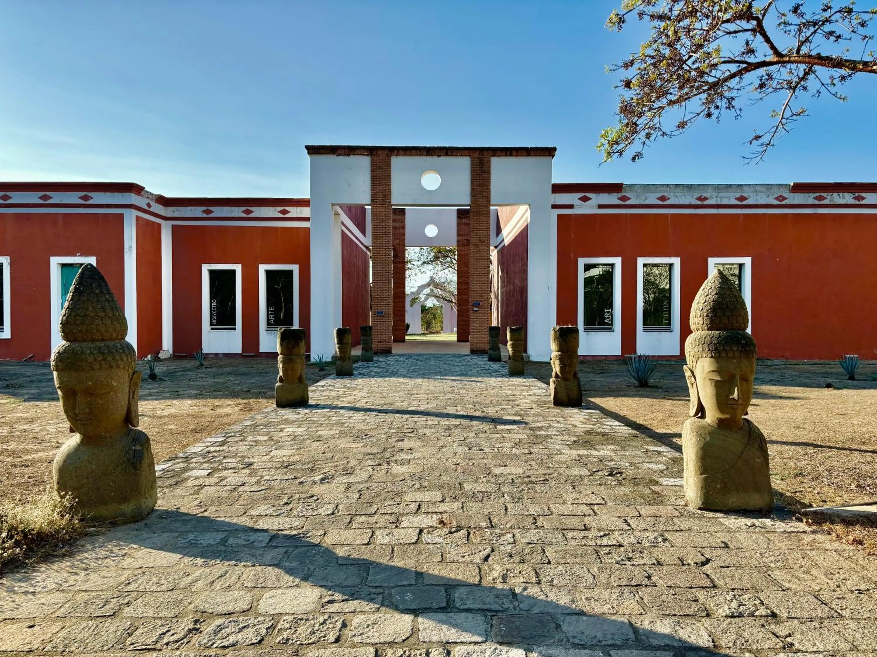 Property building in Hotel Hacienda San Pancho