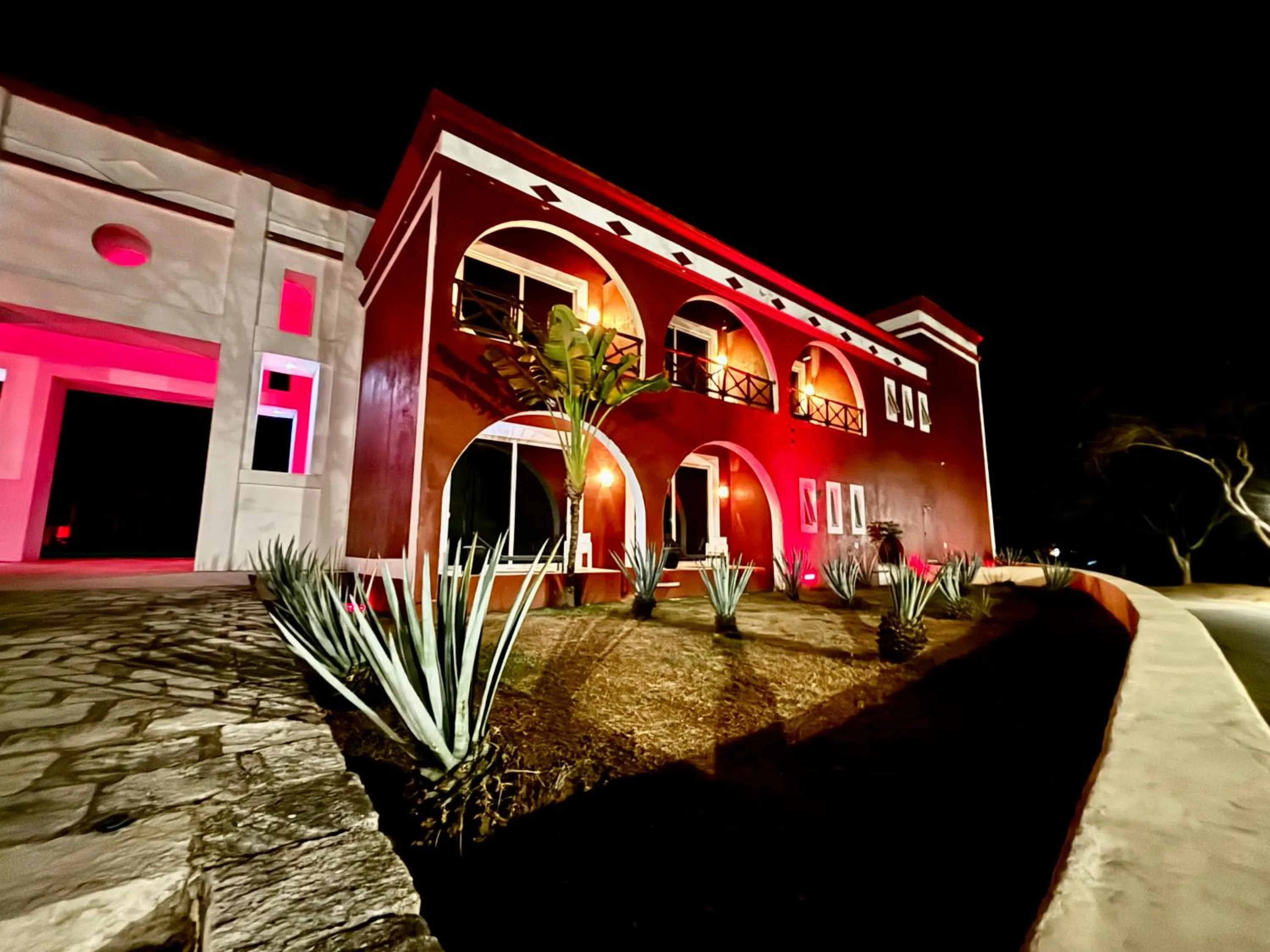 Property building in Hotel Hacienda San Pancho