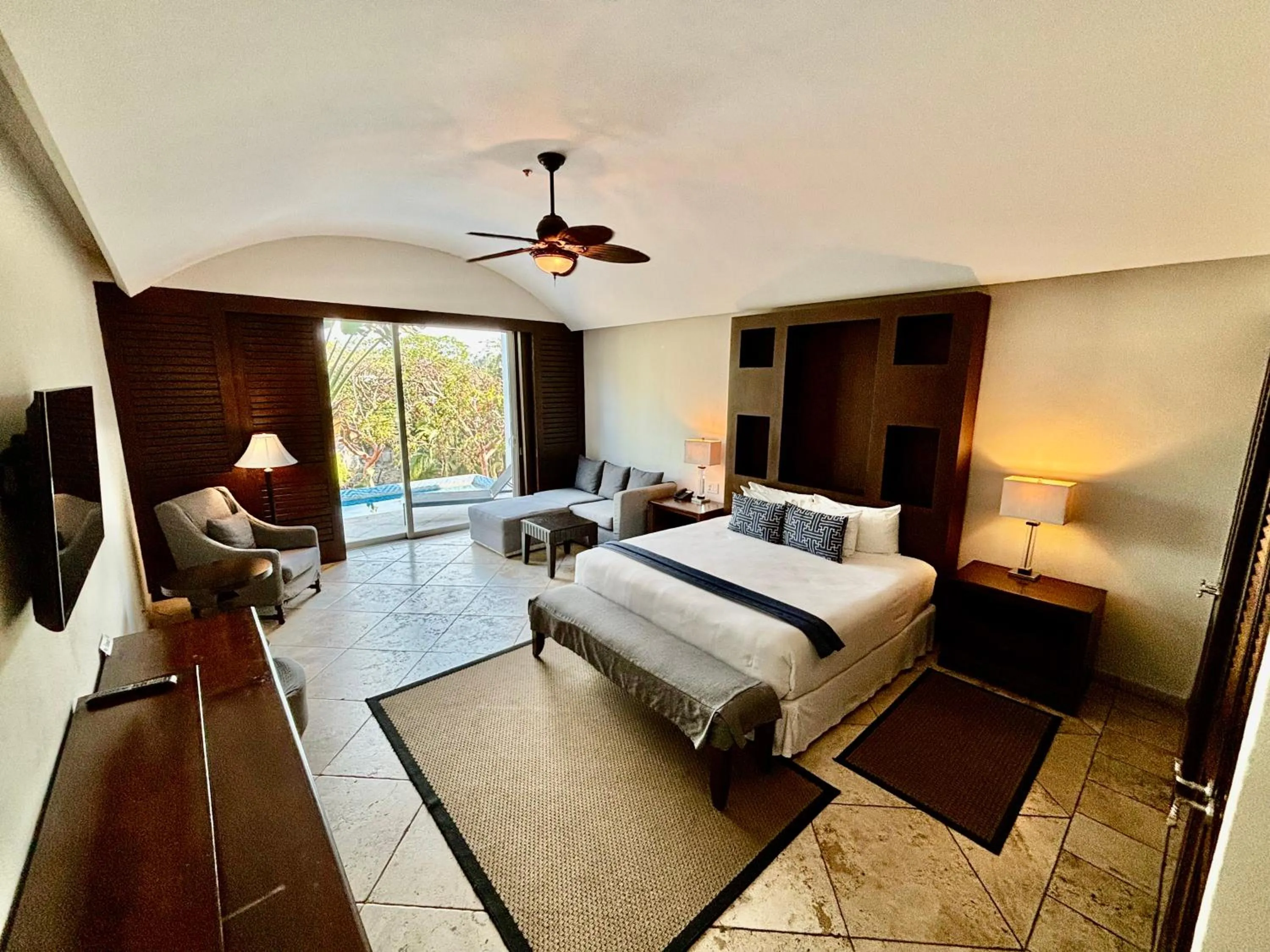 Bed in Hotel Hacienda San Pancho