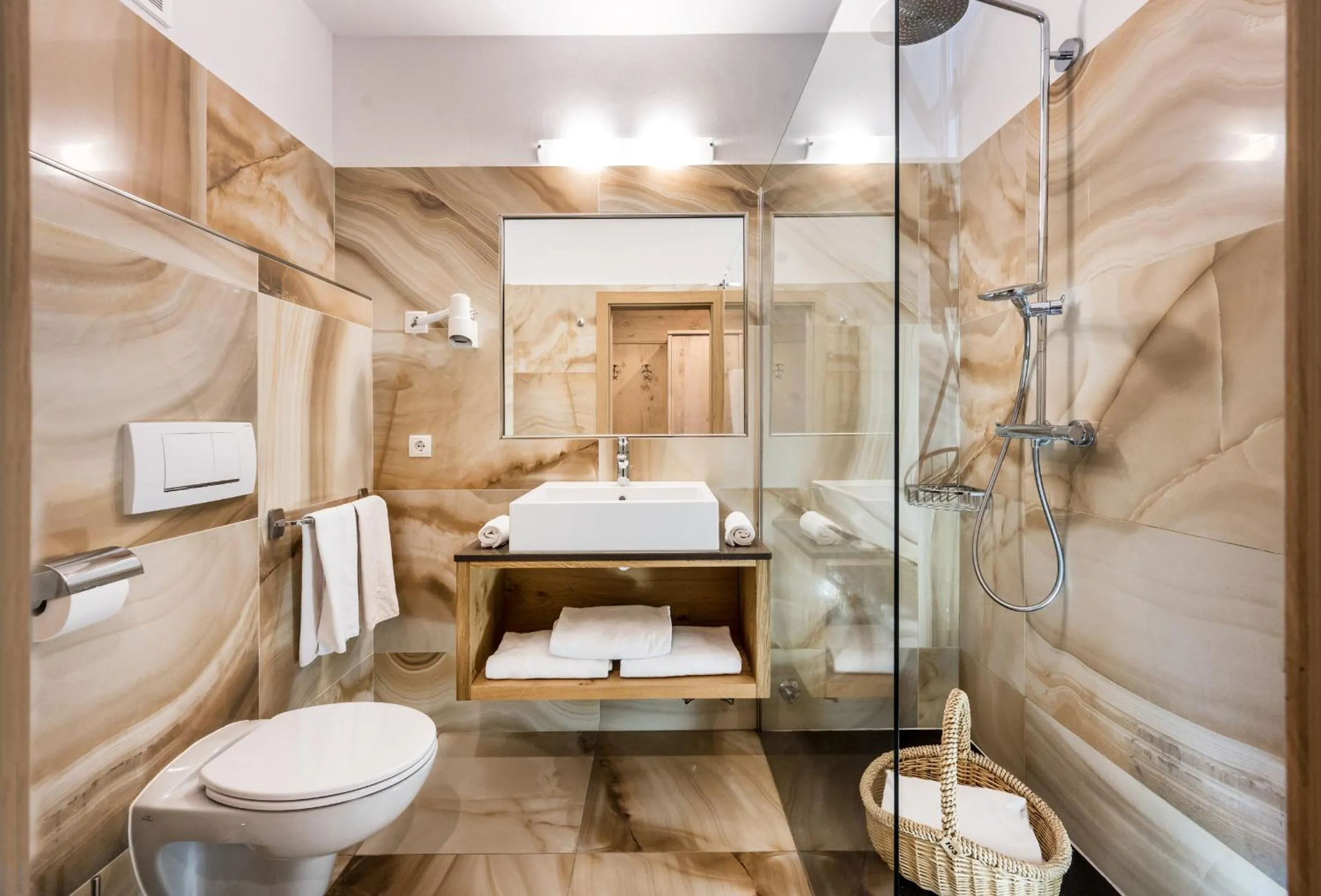 Bathroom in Parc Hotel Miramonti