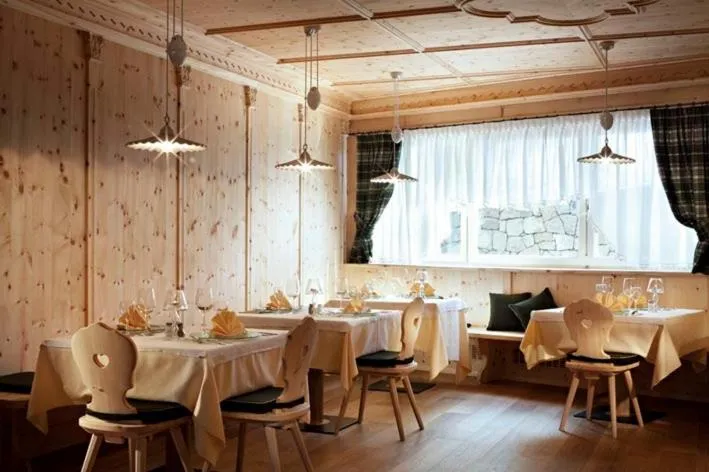 Restaurant/places to eat in Parc Hotel Miramonti