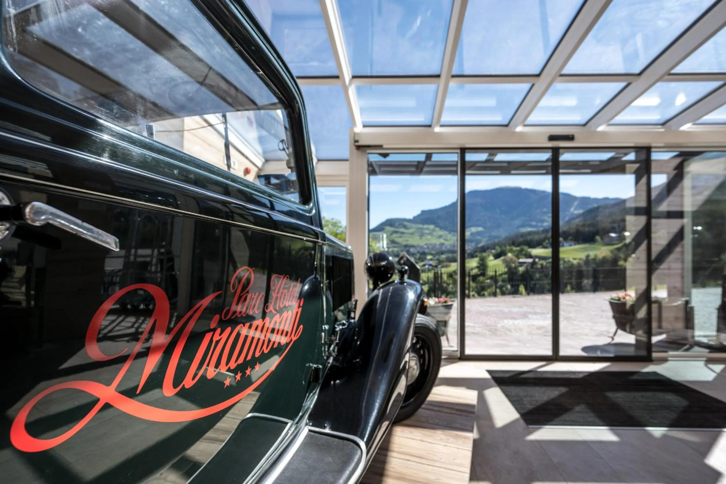 Lobby or reception in Parc Hotel Miramonti