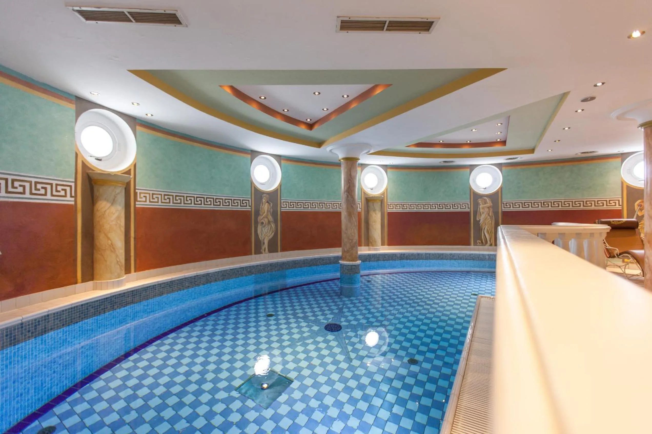 Hotel Schlosshof