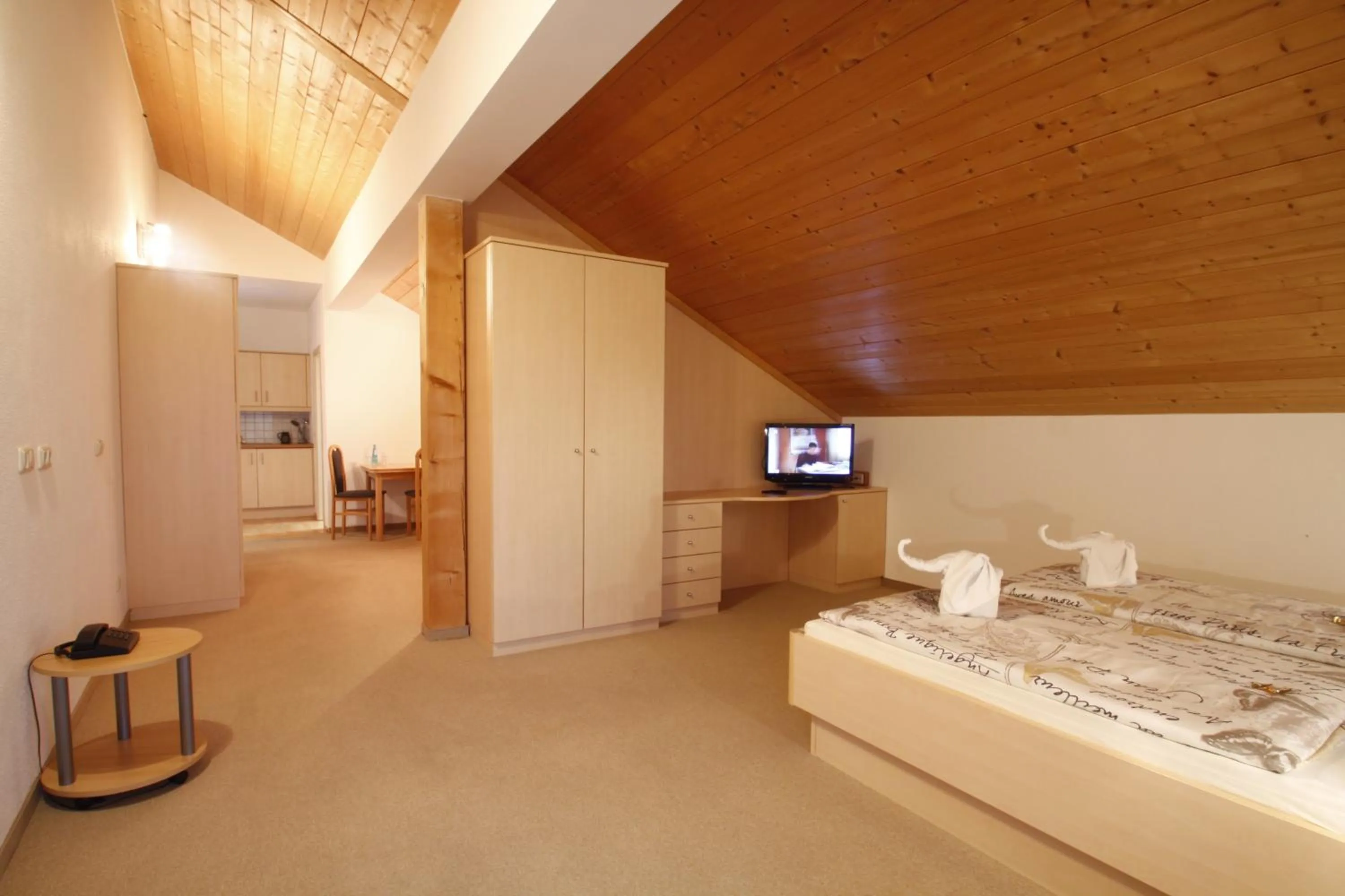 Bed in Hotel-Cafe Hanfstingl