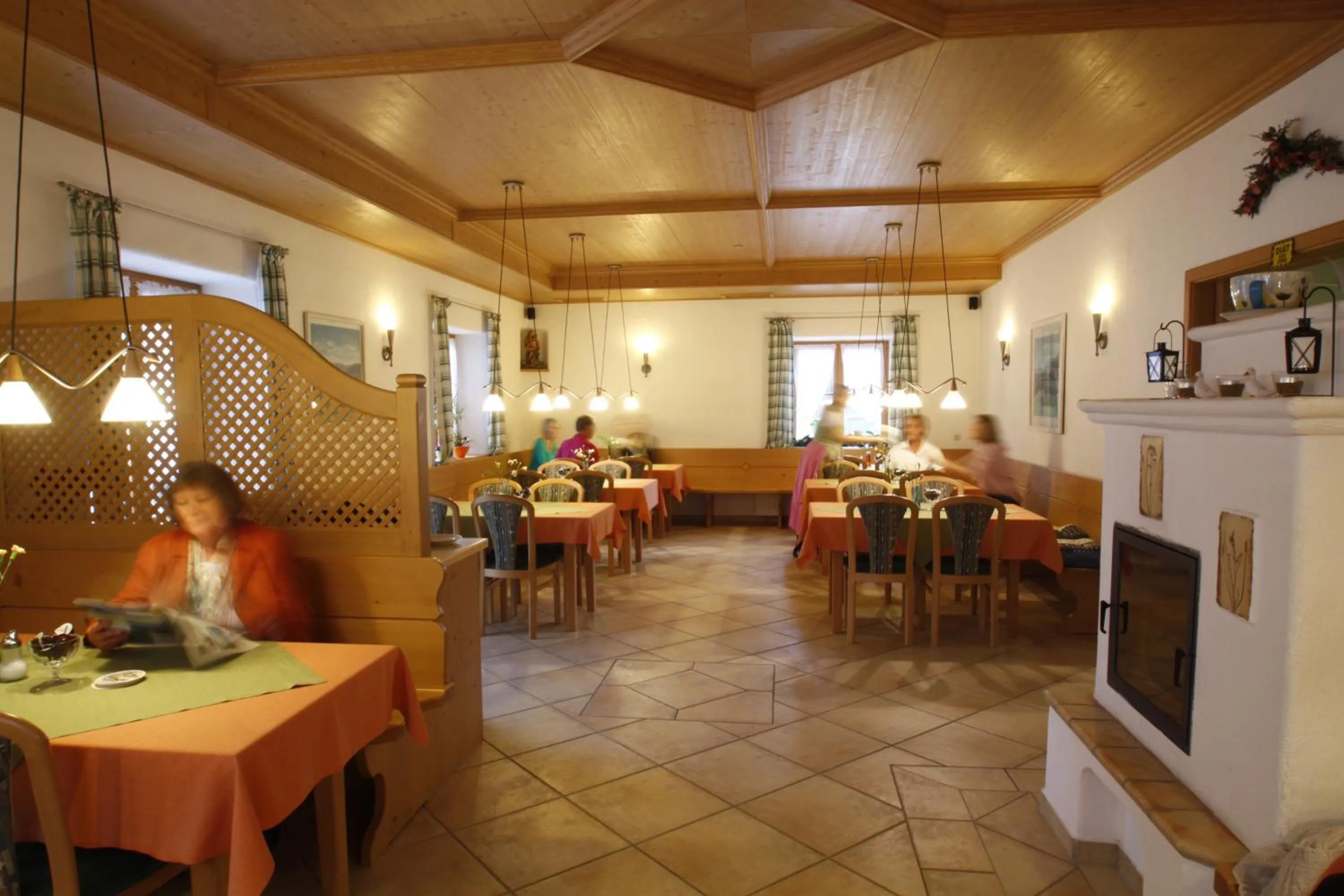 Restaurant/places to eat in Hotel-Cafe Hanfstingl