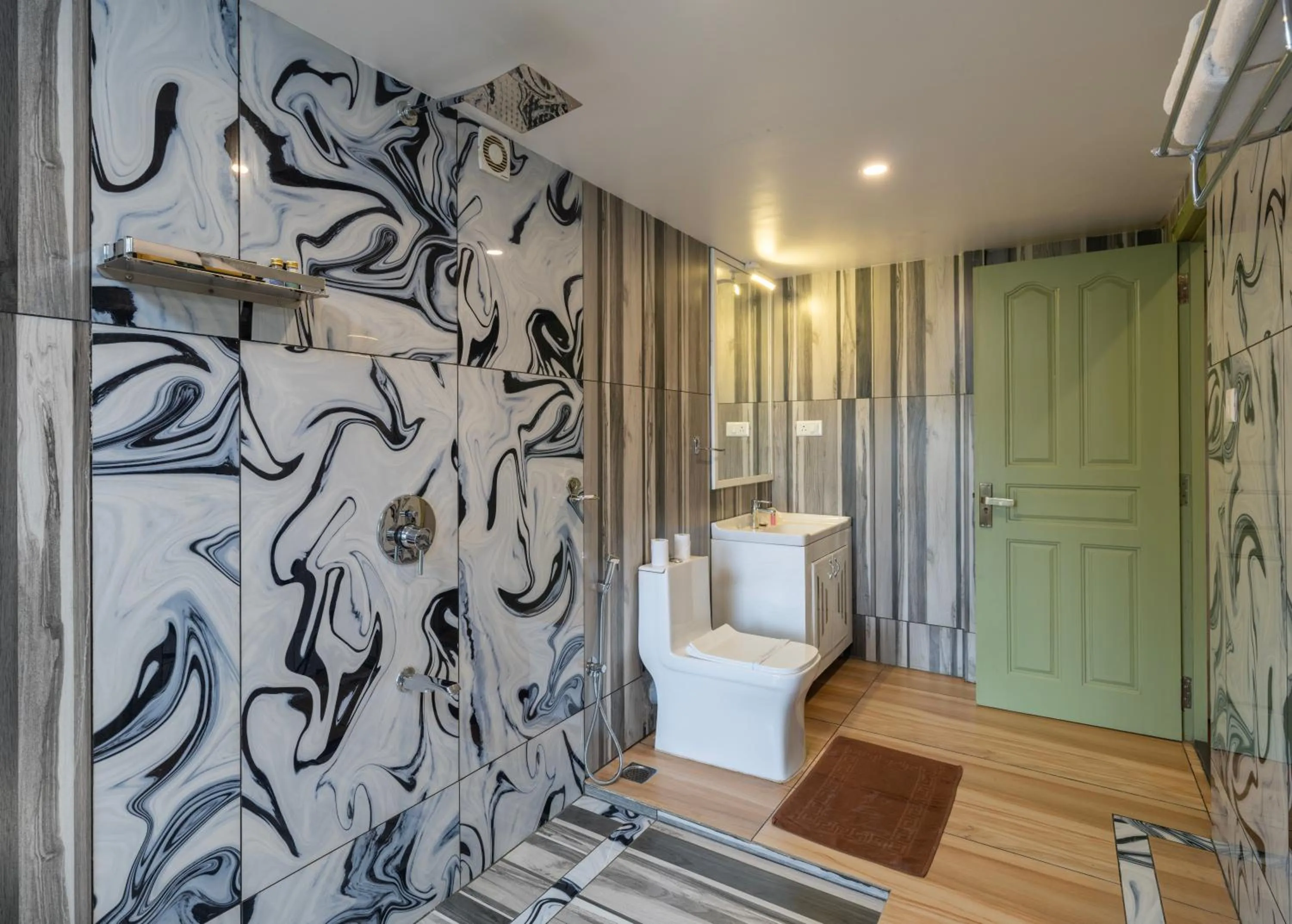 Toilet in Parakkat Nature Resort