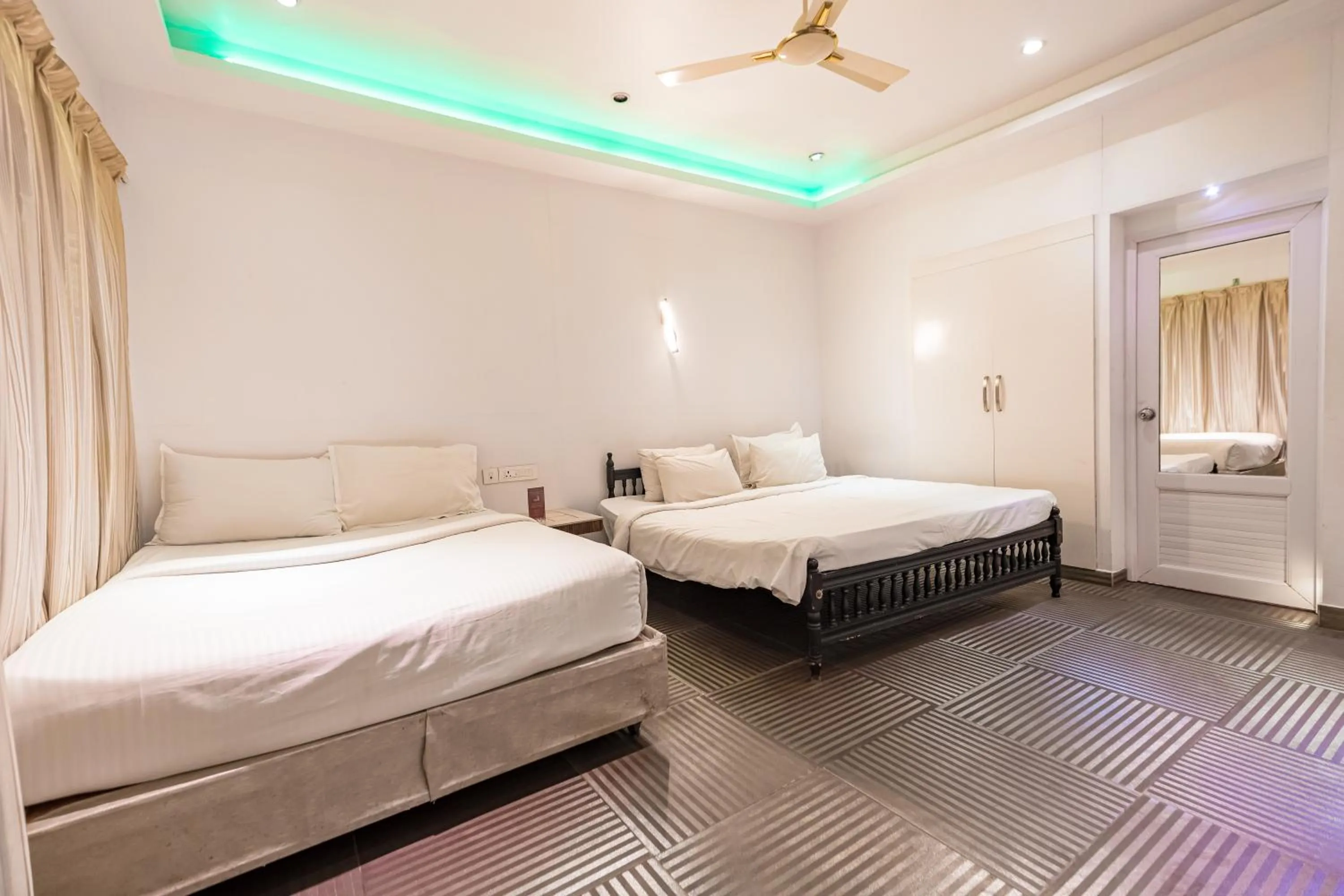 Bed in Parakkat Nature Resort