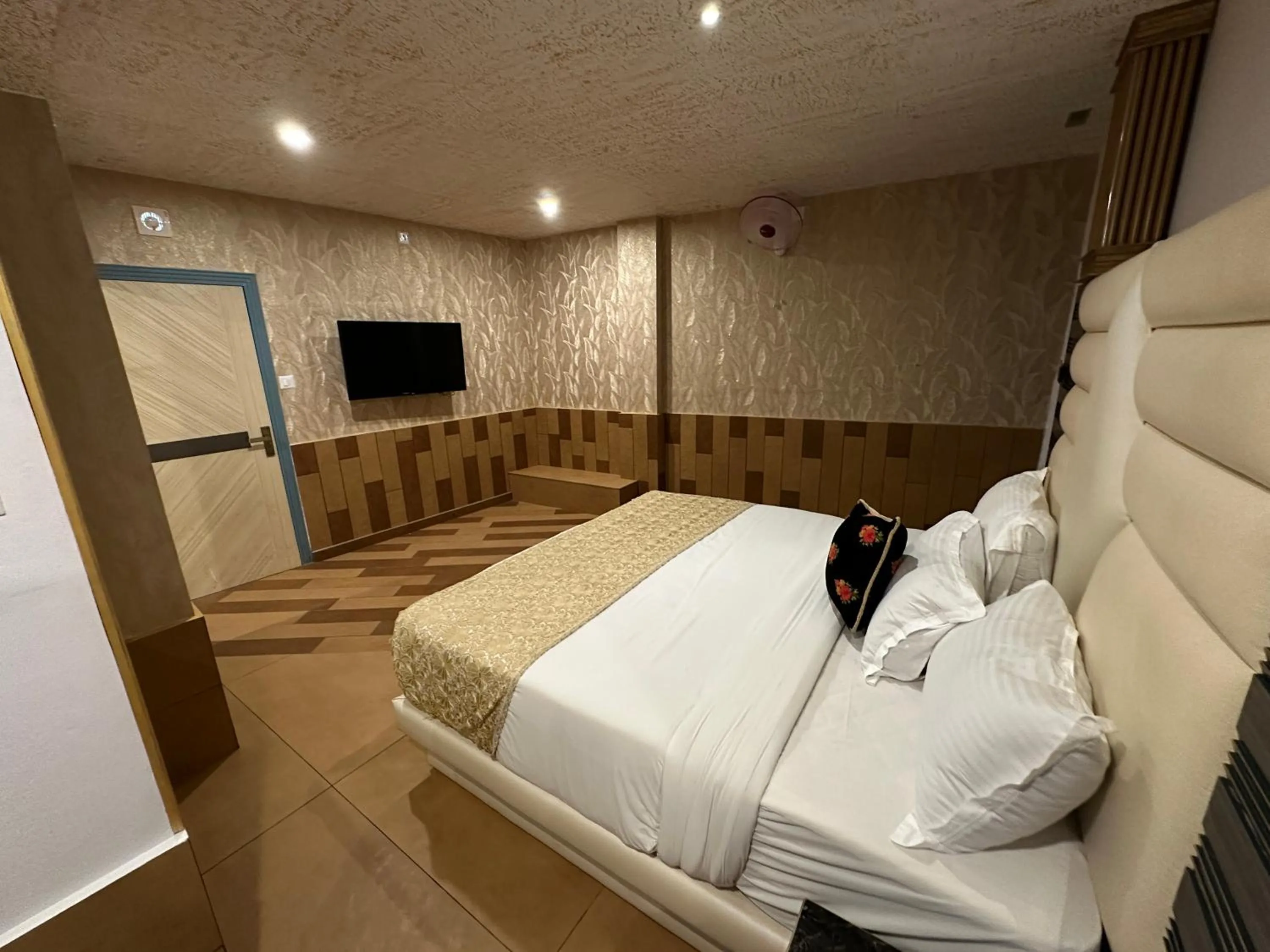 Bedroom, Bed in Parakkat Nature Resort